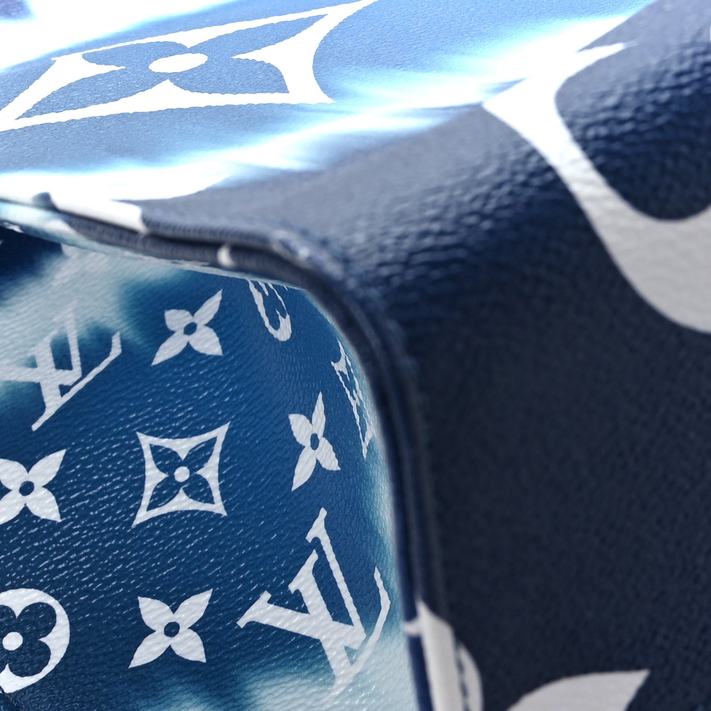 Monogram Escale Onthego GM Blue