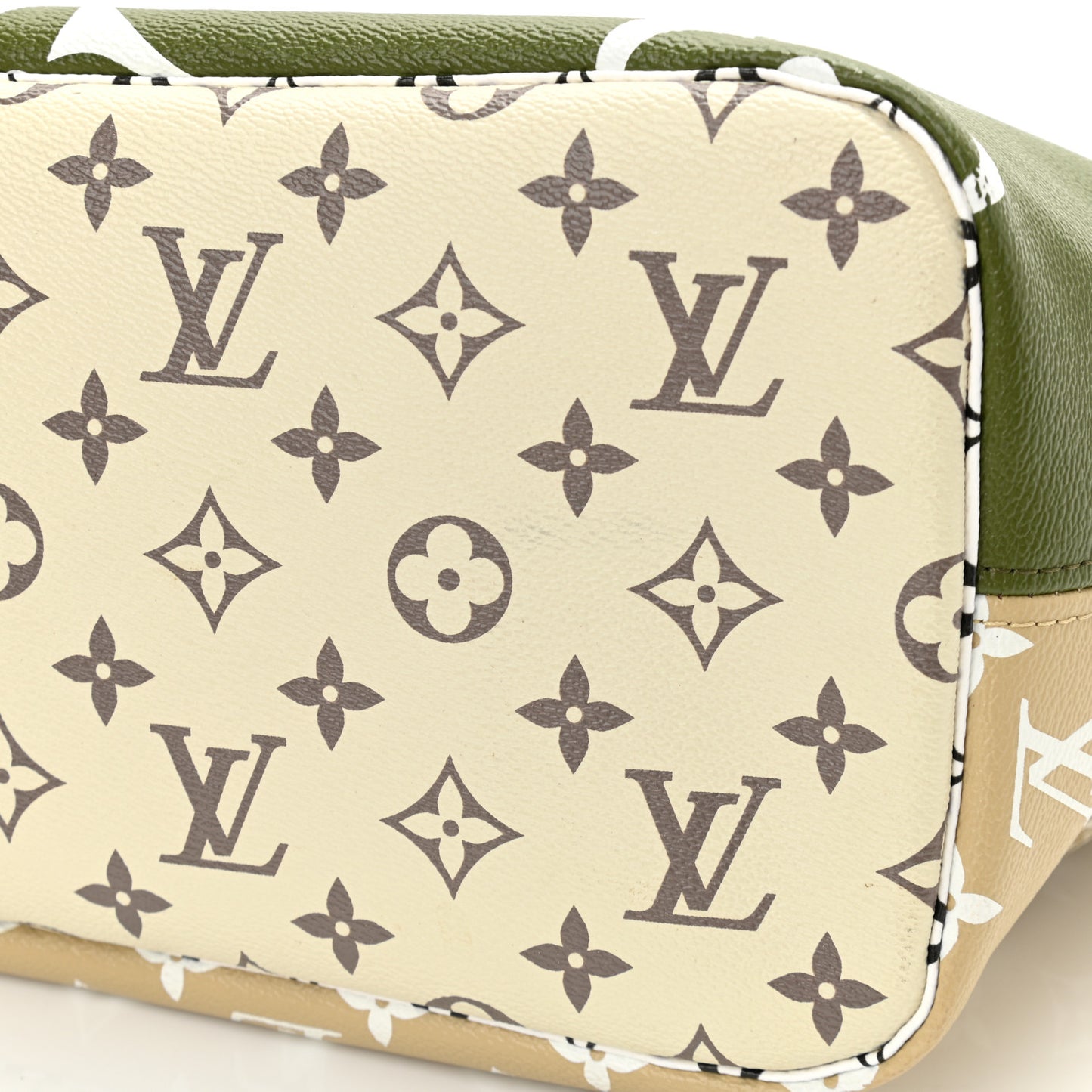 Monogram Giant Neverfull MM Kaki
