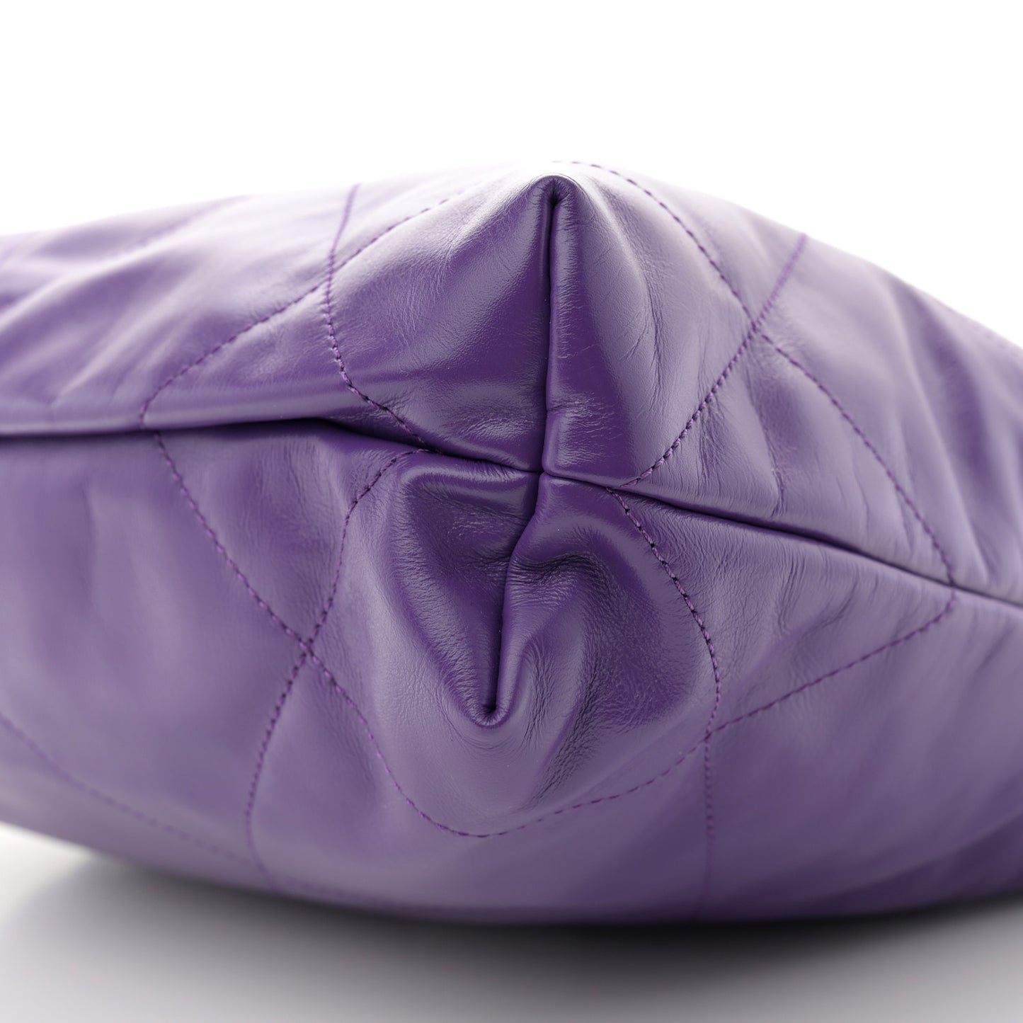 Shiny Calfskin Quilted Rainbow Small Chanel 22 Purple