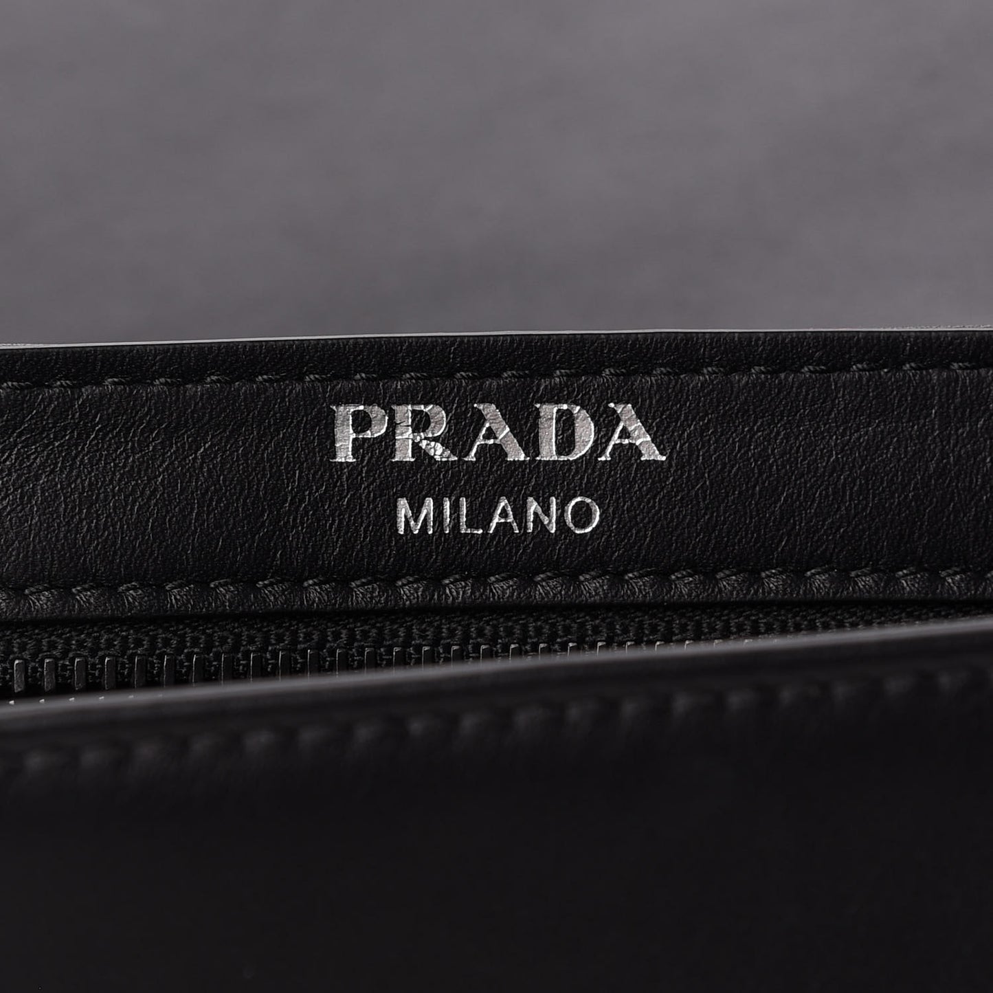 Vitello Studded Crossbody White Black