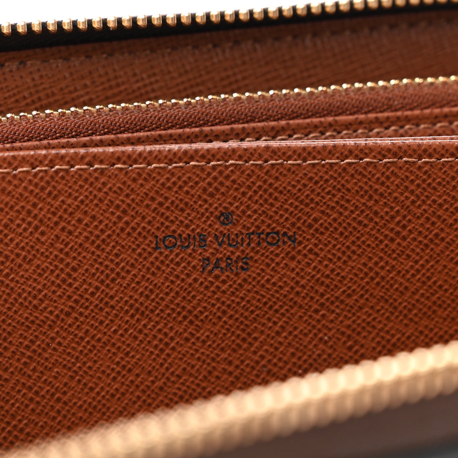 Louis Vuitton Monogram Zippy Wallet 6 of 6