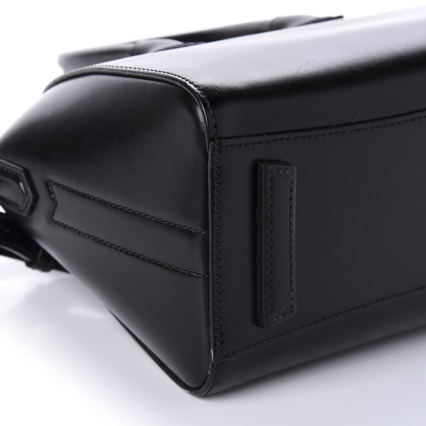 Shiny Lord Calfskin Mini Antigona Black