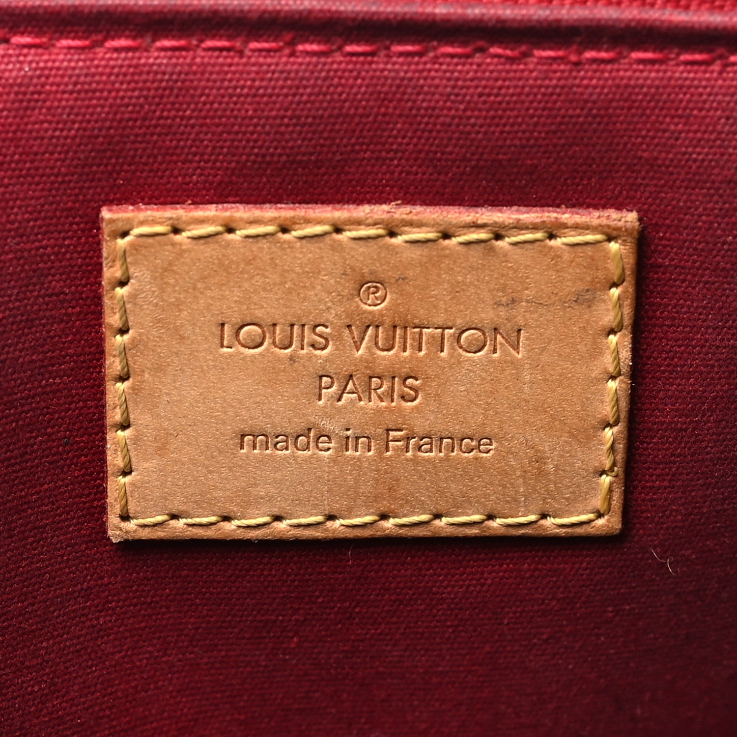 Louis Vuitton Vernis Bellevue PM Pomme D'Amour 6 of 12
