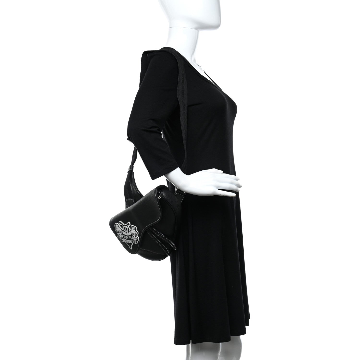 Christian Dior X SHAWN STUSSY Grained Calfskin Bee Saddle Bag Black 3 of 9