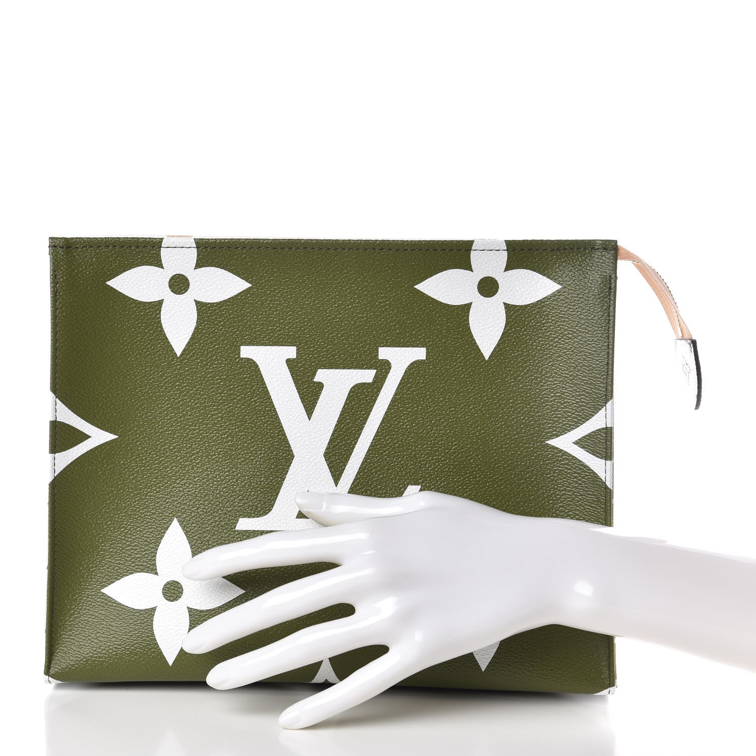 Louis Vuitton Monogram Giant Toiletry Pouch 26 Kaki 2 of 7