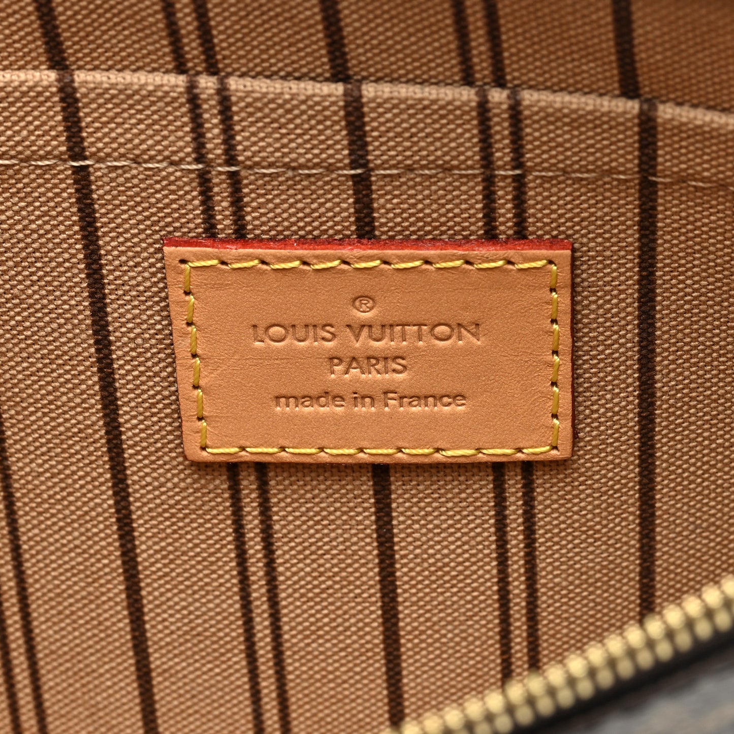 Monogram Game On Neverfull MM Pochette