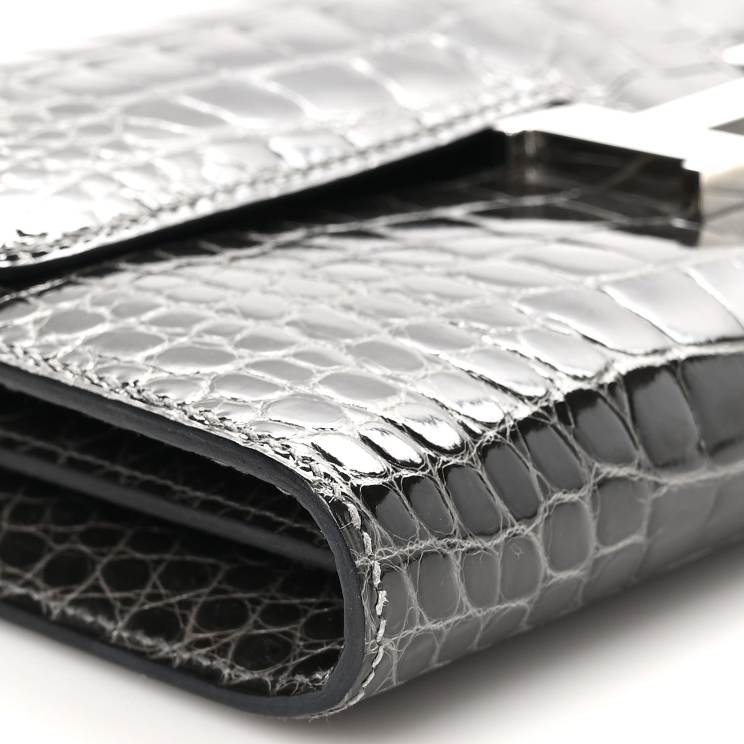 Shiny Alligator Constance Long Wallet Graphite