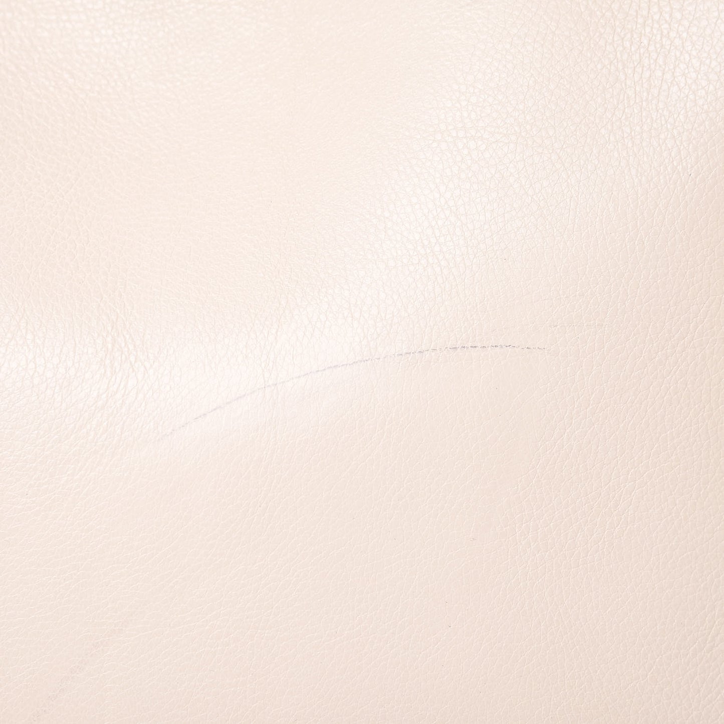 Calfskin Blade Flap Cream