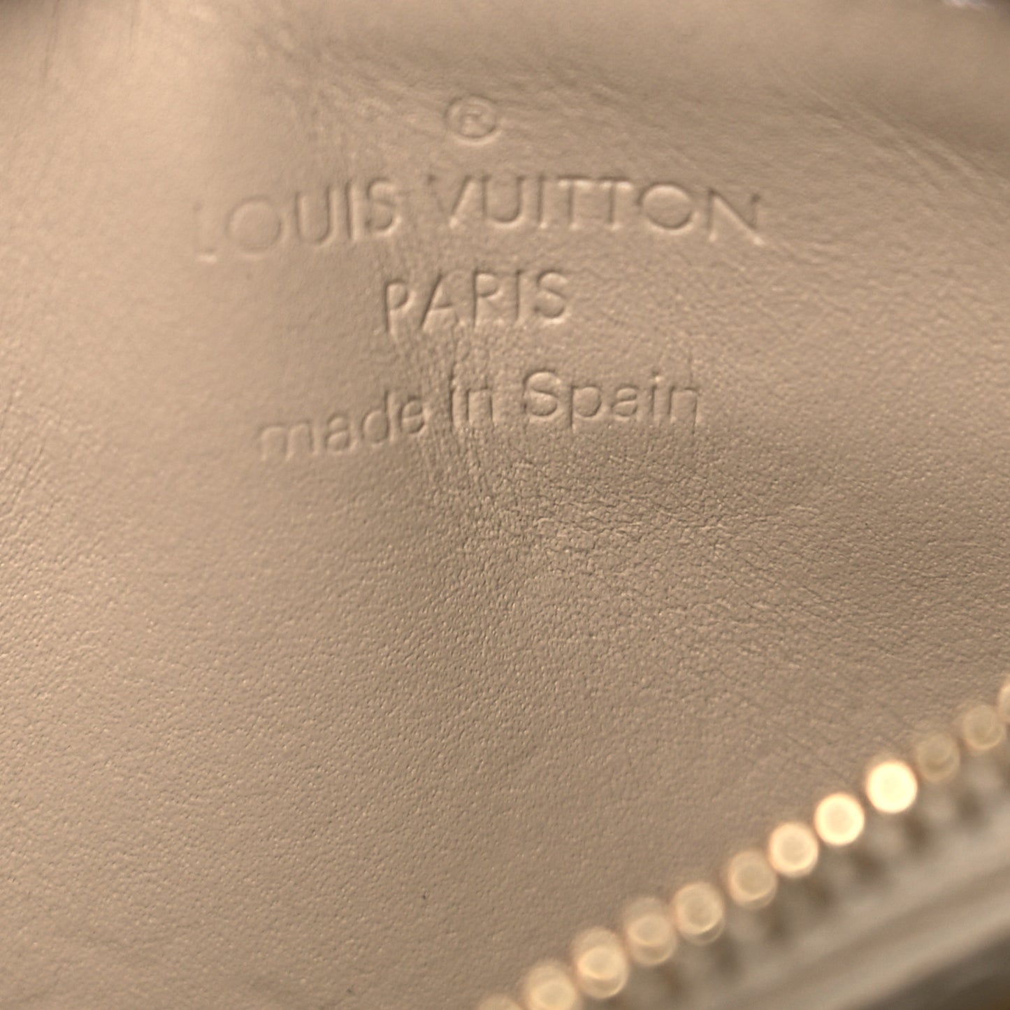 Vernis Key Pouch Blanc Corail