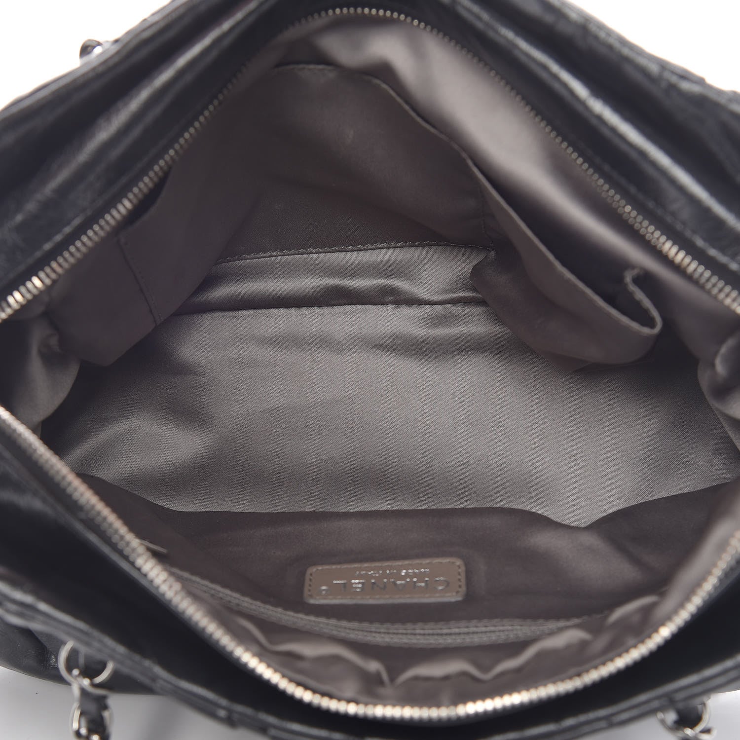 Chanel Glazed Calfskin Twisted Tote Black 5 of 15