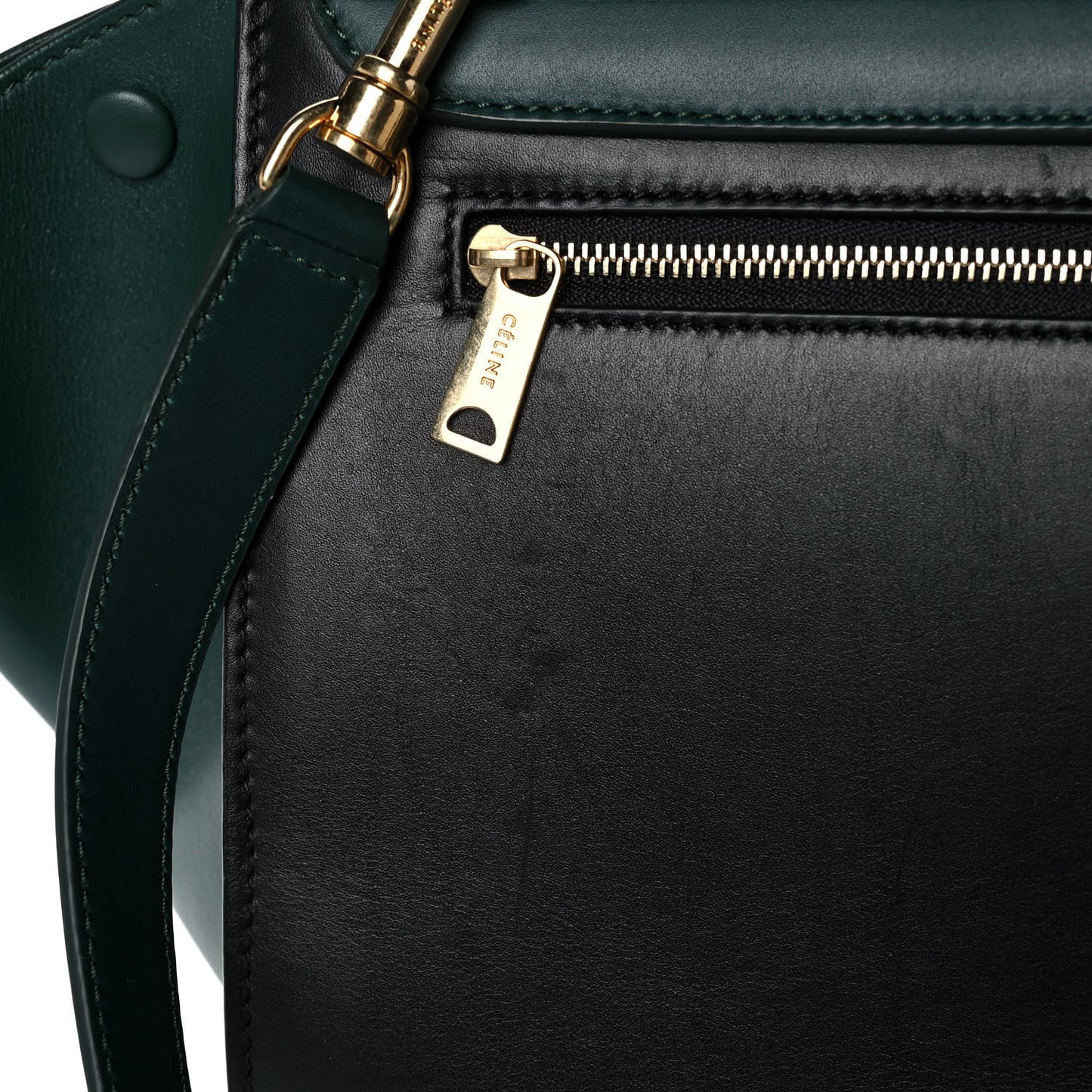 Smooth Calfskin Medium Trapeze Bottle Green