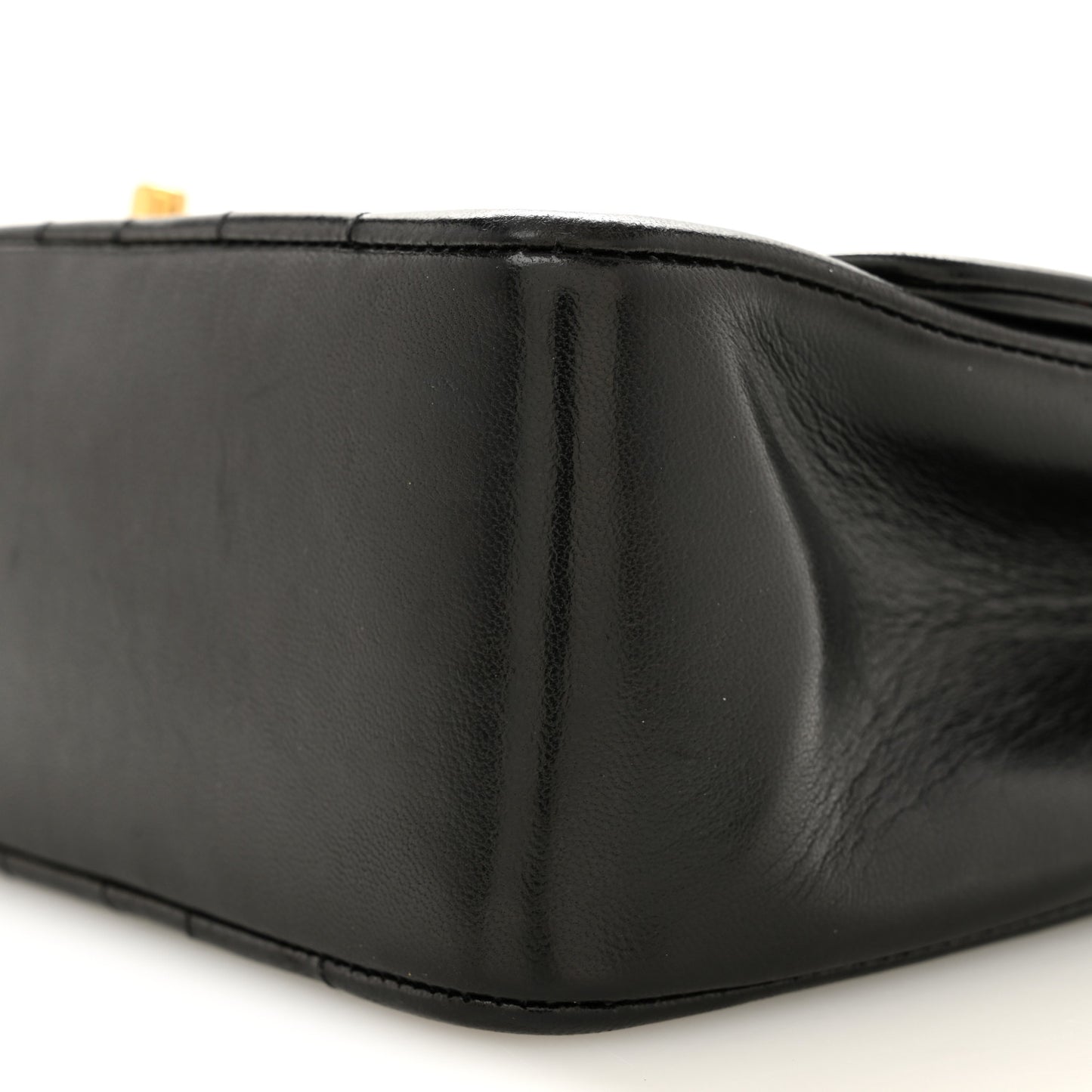 Lambskin Quilted Medium Single Flap Black