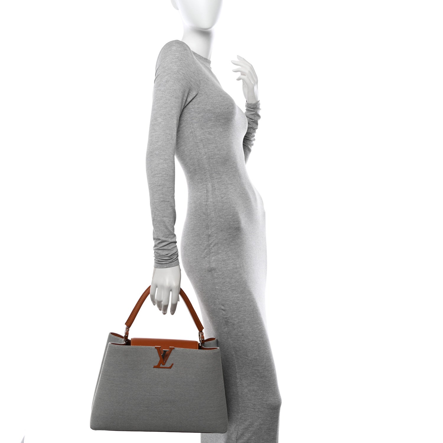 Louis Vuitton Toile Capucines MM Mateo 2 of 13