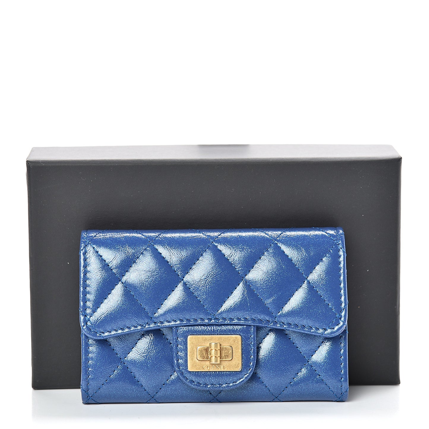 Glittered Aged Calfskin Quilted Reissue Flap Card Holder Blue