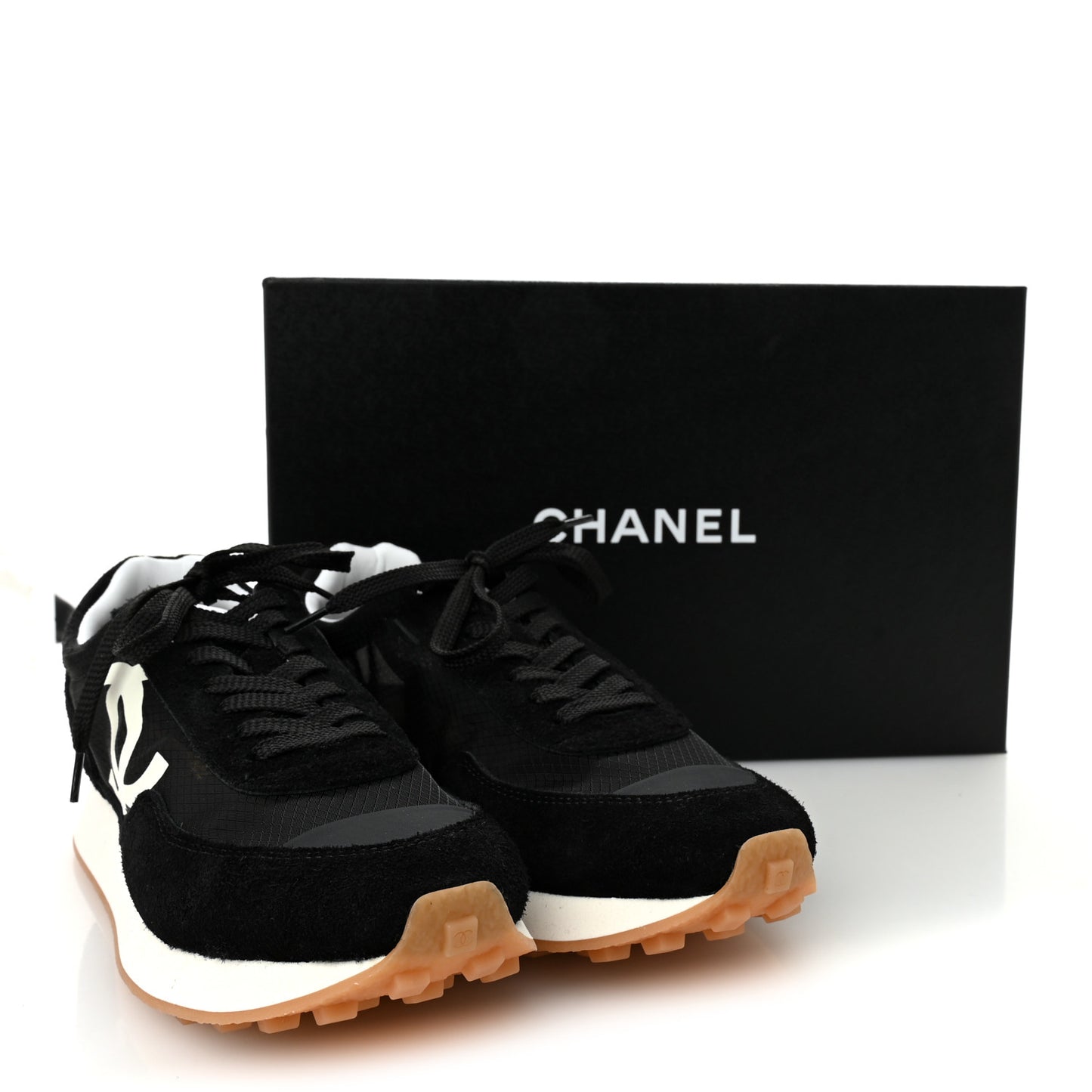 Mesh Suede Calfskin Womens Logo Sneakers 39 Black White