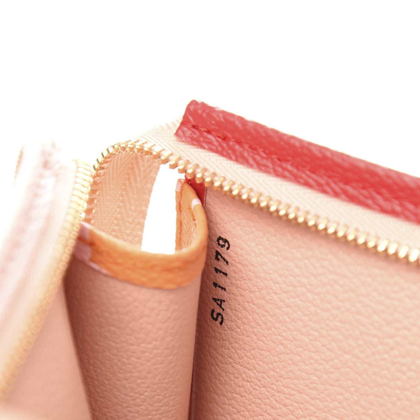 Monogram Giant Toiletry Pouch 26 Rouge