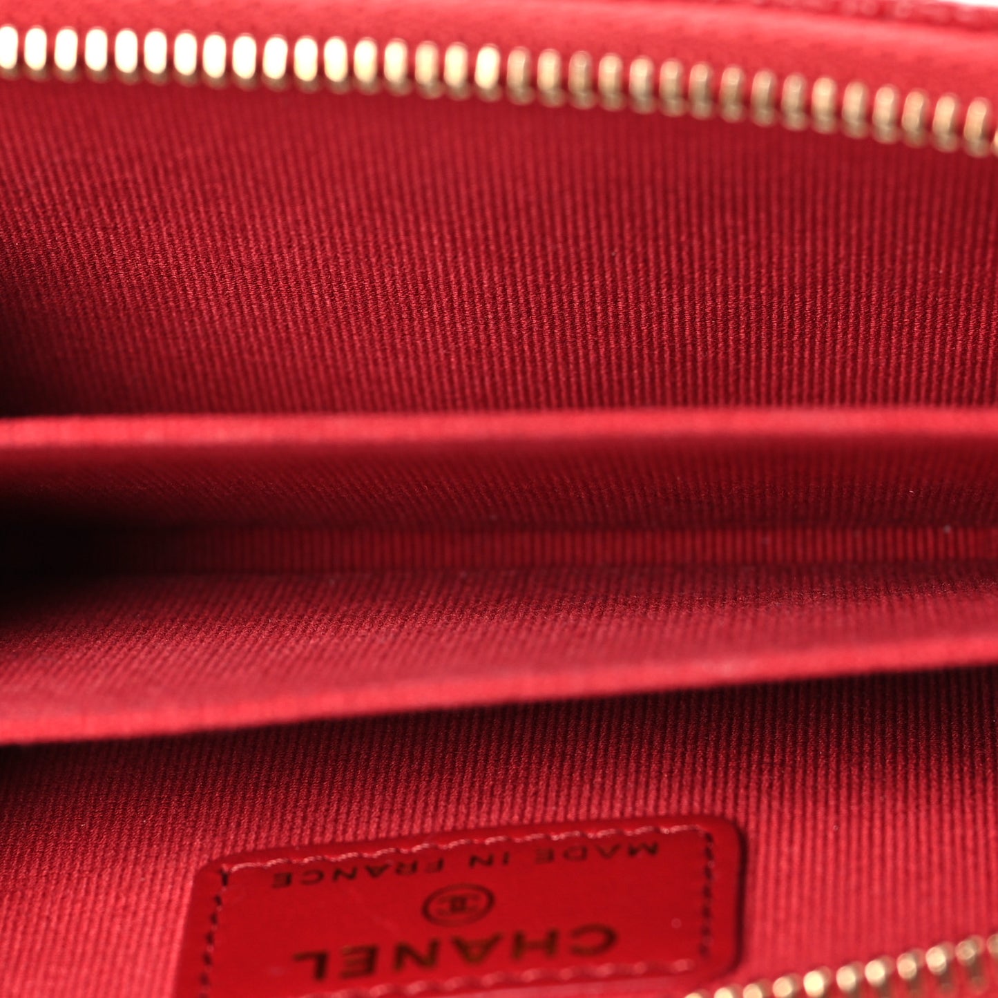 Caviar Quilted Zip Coin Purse Red