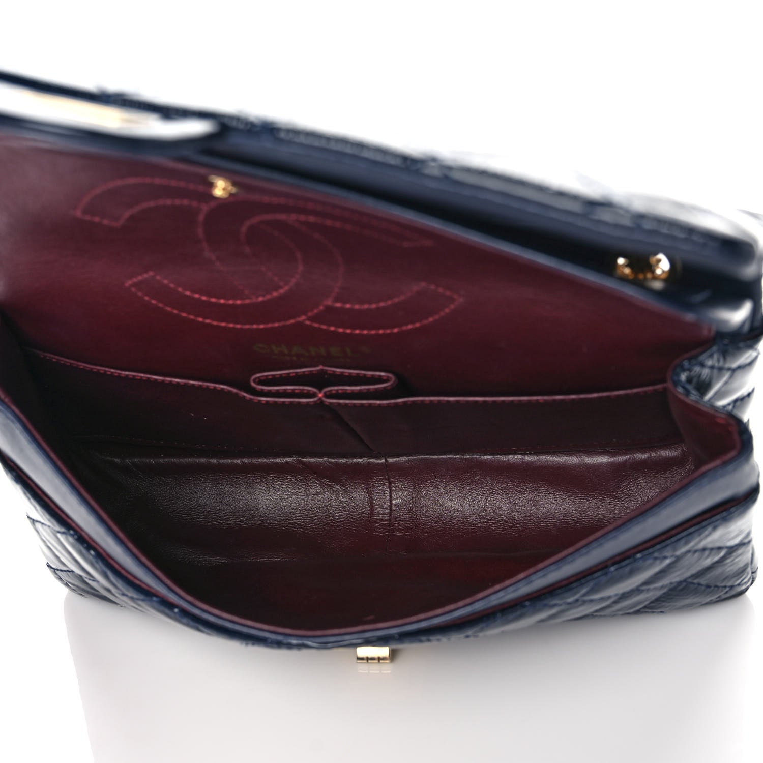 Chanel Distressed Patent Quilted 2.55 Reissue 226 Flap Navy 5 of 15