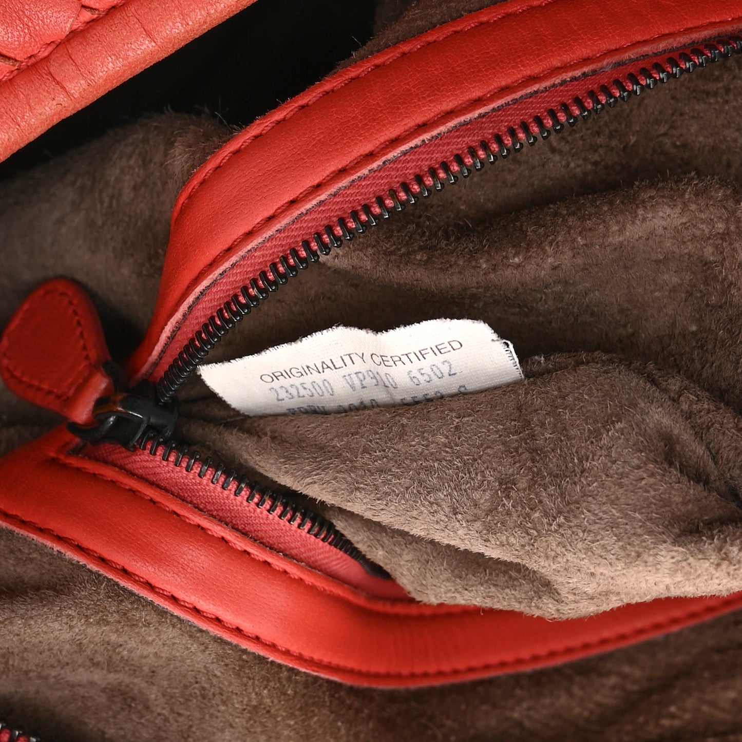 Nappa Patent Intrecciato Large Belly Veneta Ombre Hobo Magma