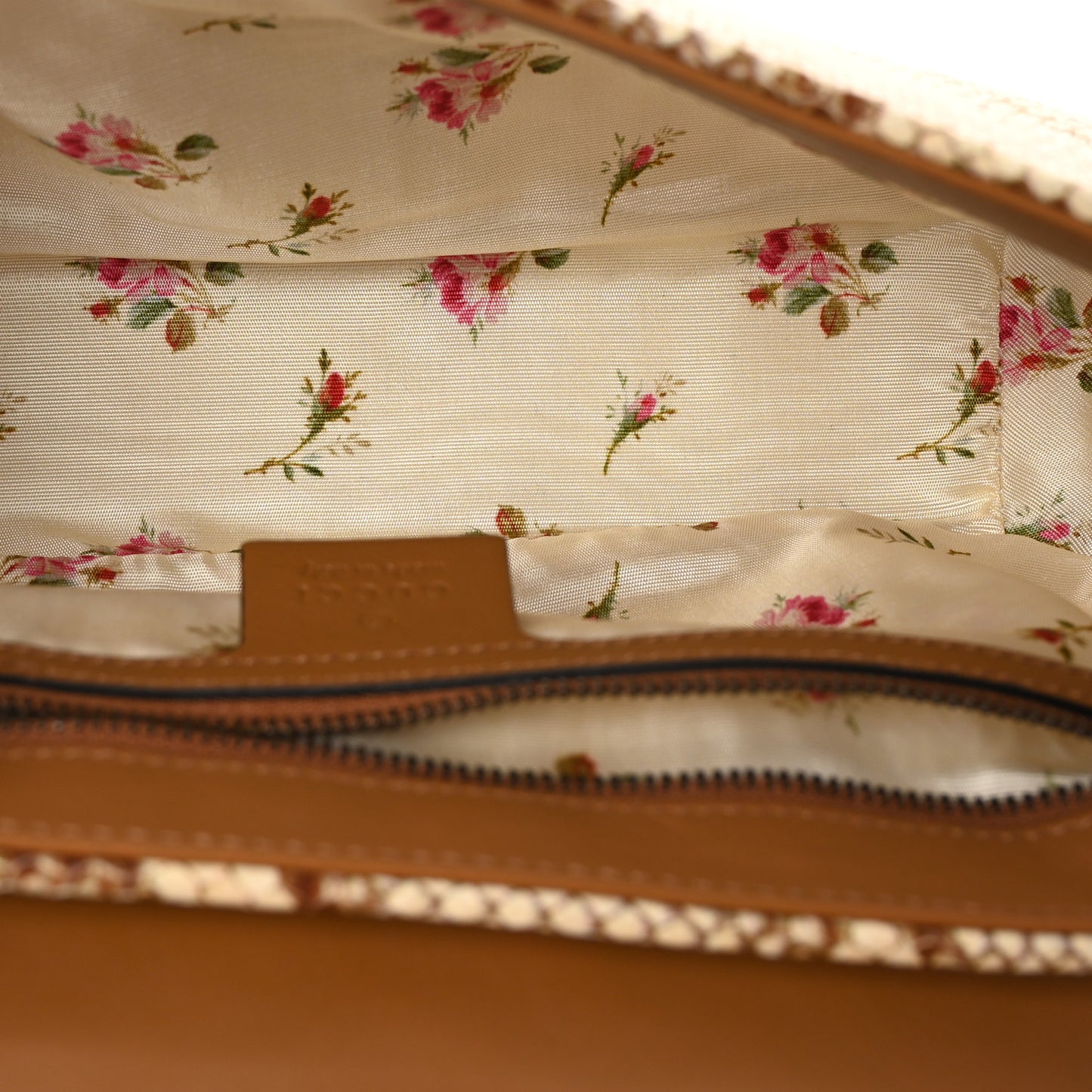 Raffia Elaphe Matelasse Small GG Marmont Shoulder Bag Natural Cream Brown