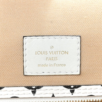 Louis Vuitton Monogram Giant Neverfull MM Kaki 7 of 10