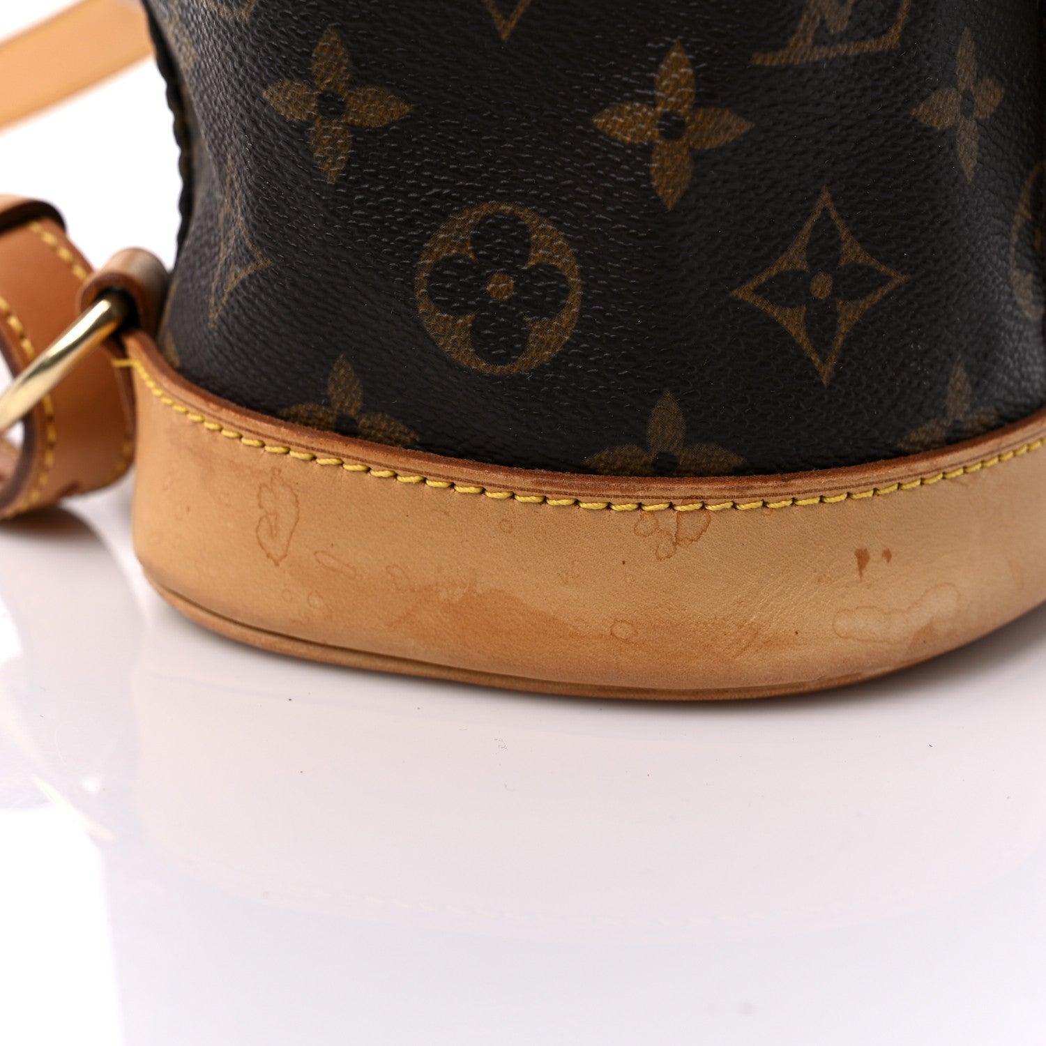 Louis Vuitton Monogram Montsouris MM Backpack 18 of 18