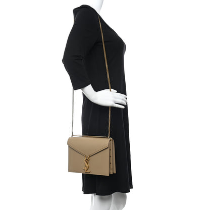Saint Laurent Grain De Poudre Monogram Cassandra Clasp Bag Latte 2 of 9