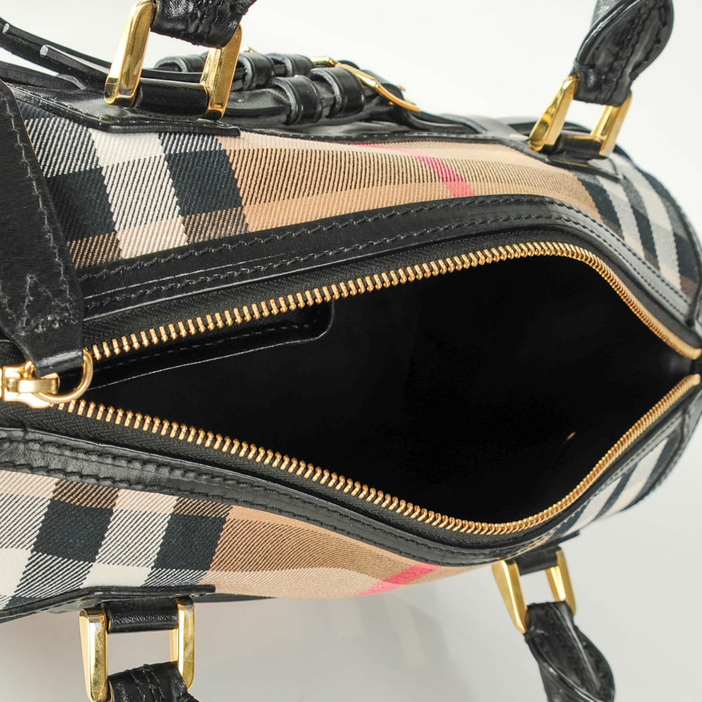 House Check Bridle Calfskin Medium Alchester Bowling Bag Black