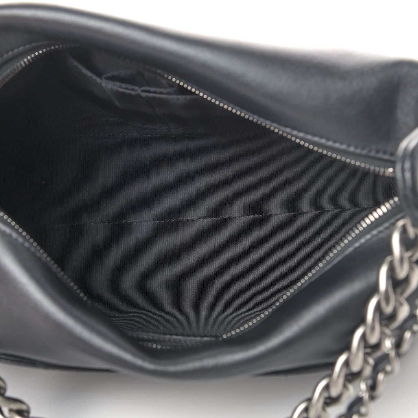 Calfskin Chain 20s Signature Hobo Black
