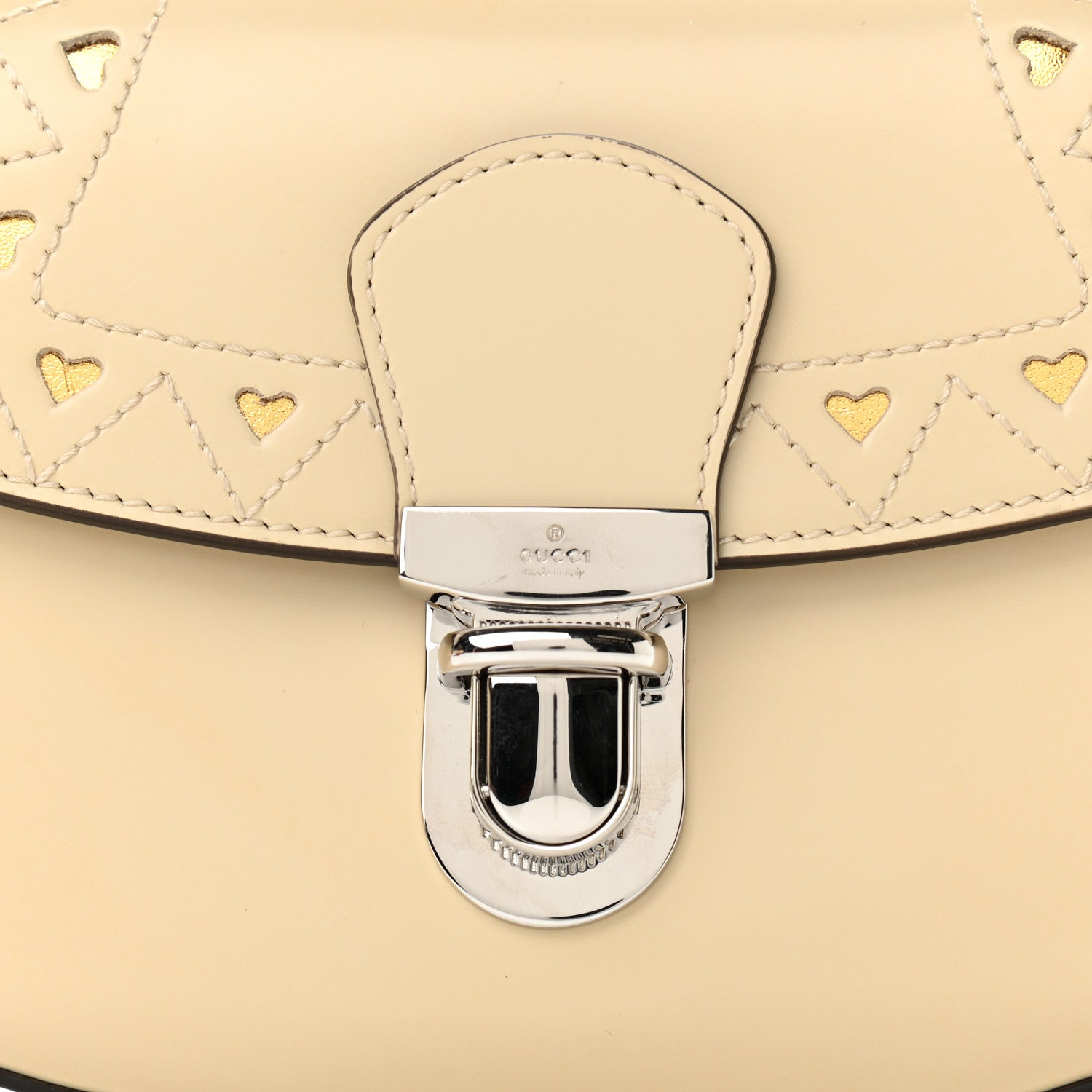 Gucci Calfskin Childrens Heart Belt Bag M White 9 of 11