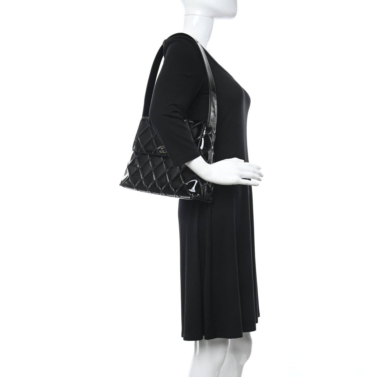 Chanel Patent Quilted Shoulder Bag Black 2 of 11