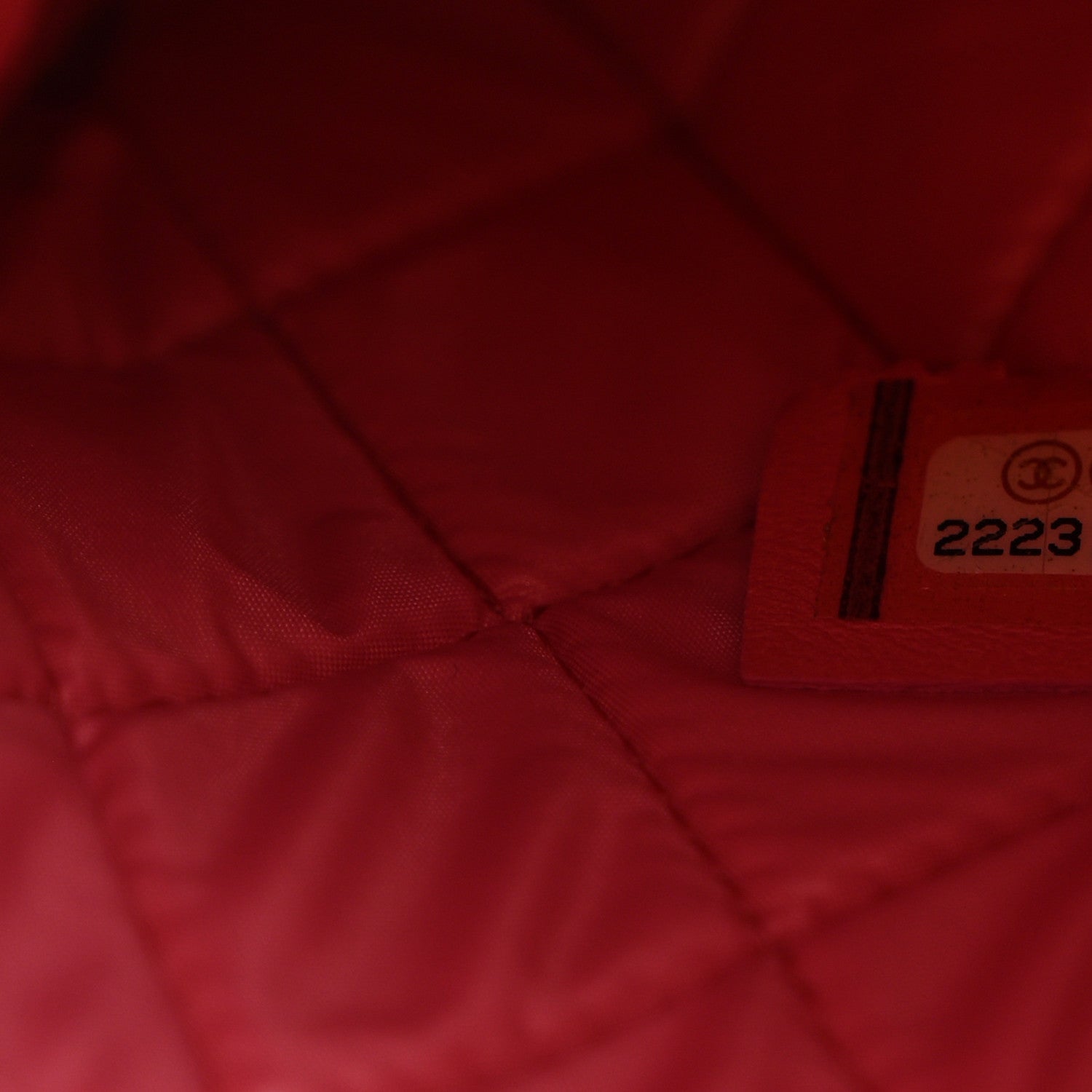 Chanel Lambskin Quilted Medium Casino Beauty CC Cosmetic Case Fuchsia 7 of 14