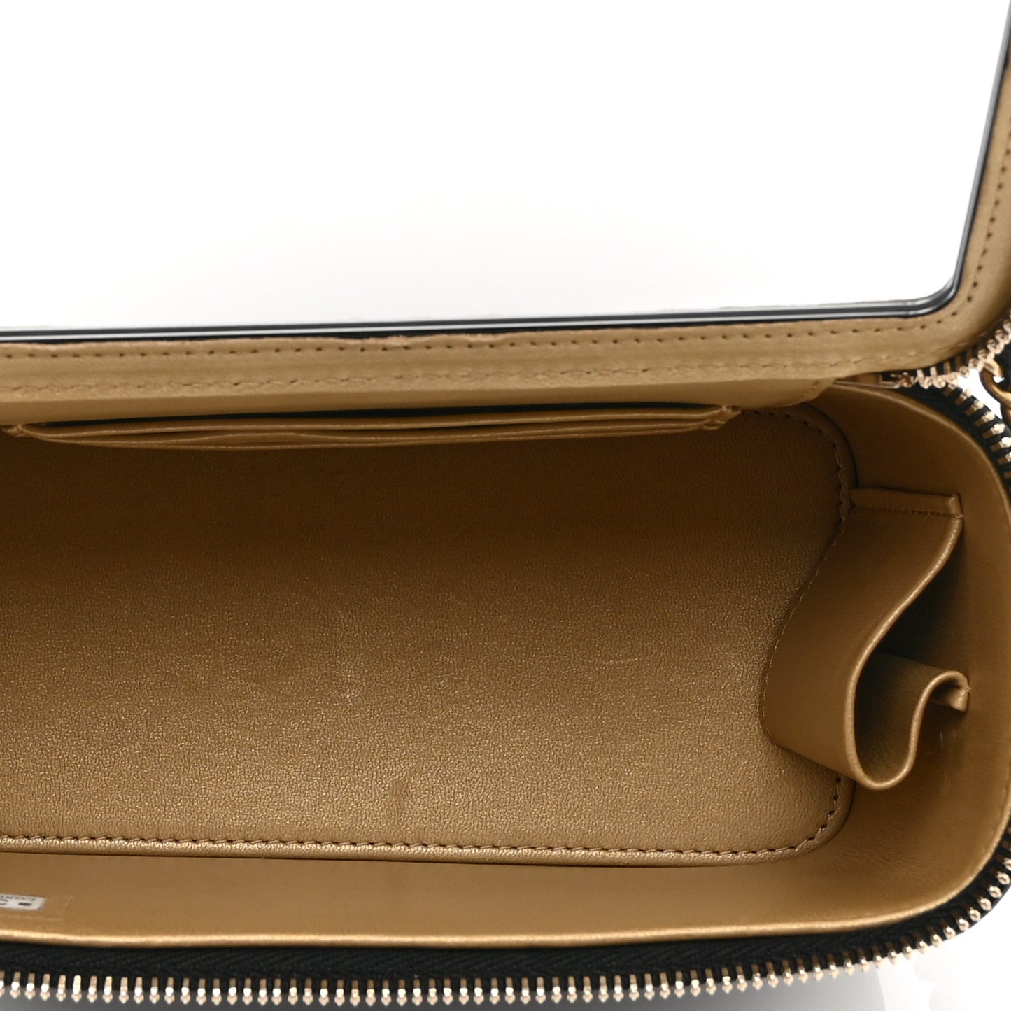 Lambskin Enamel Quilted Small Vanity Case With Chain Black