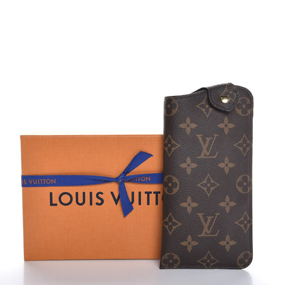 Louis Vuitton Monogram Sunglasses Case MM 6 of 6