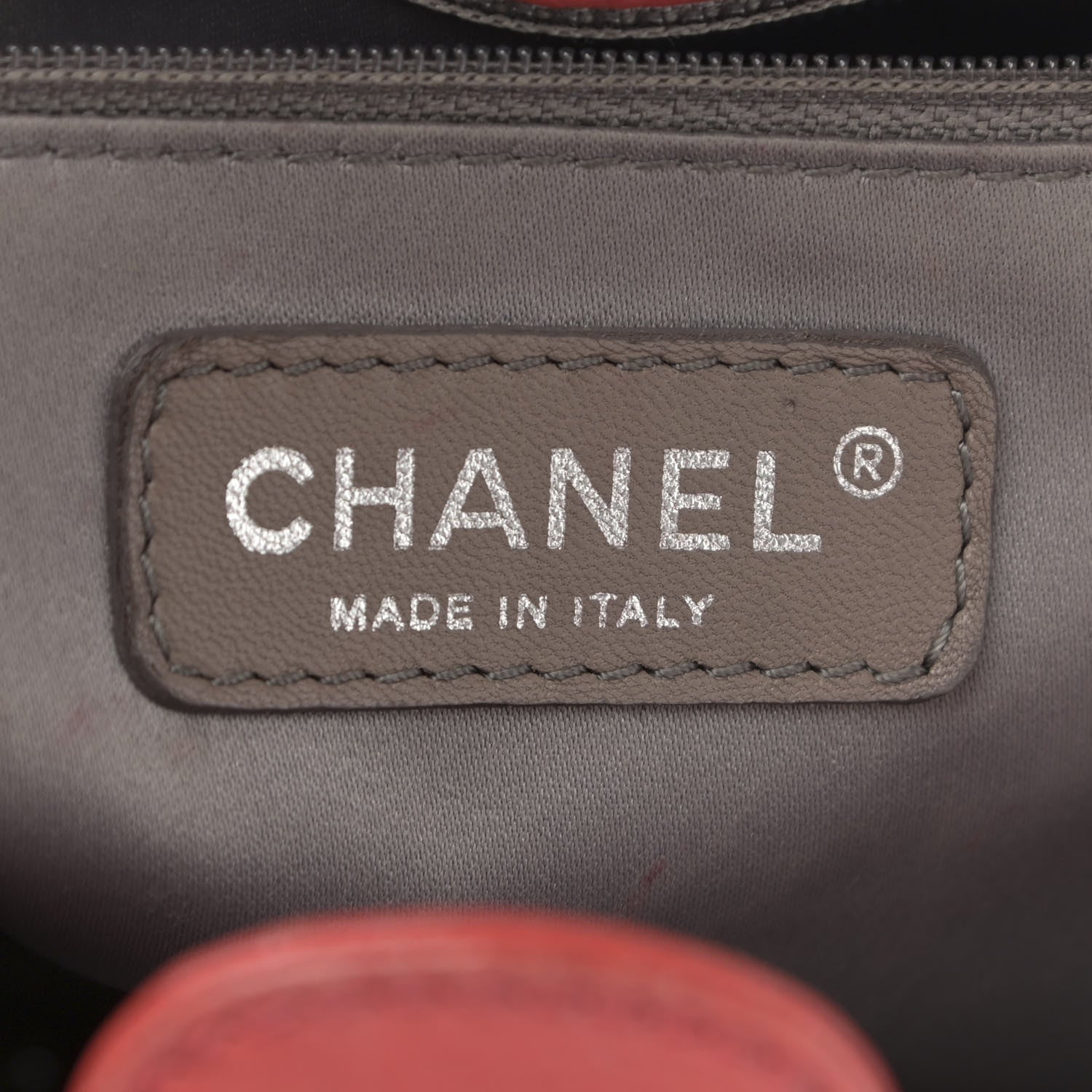 Chanel Caviar Quilted Petit Shopping Tote PST Red 6 of 13