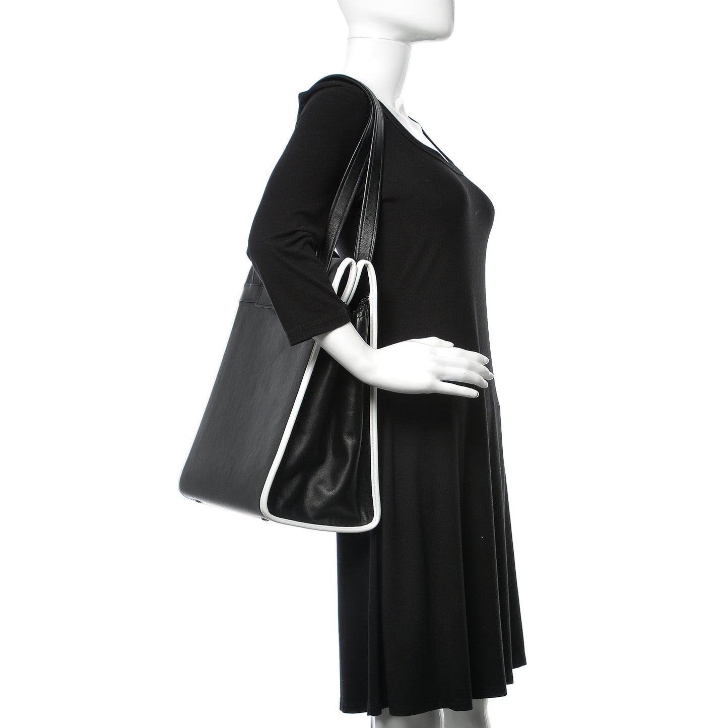 Agneau Classique Brillainte Tote Black