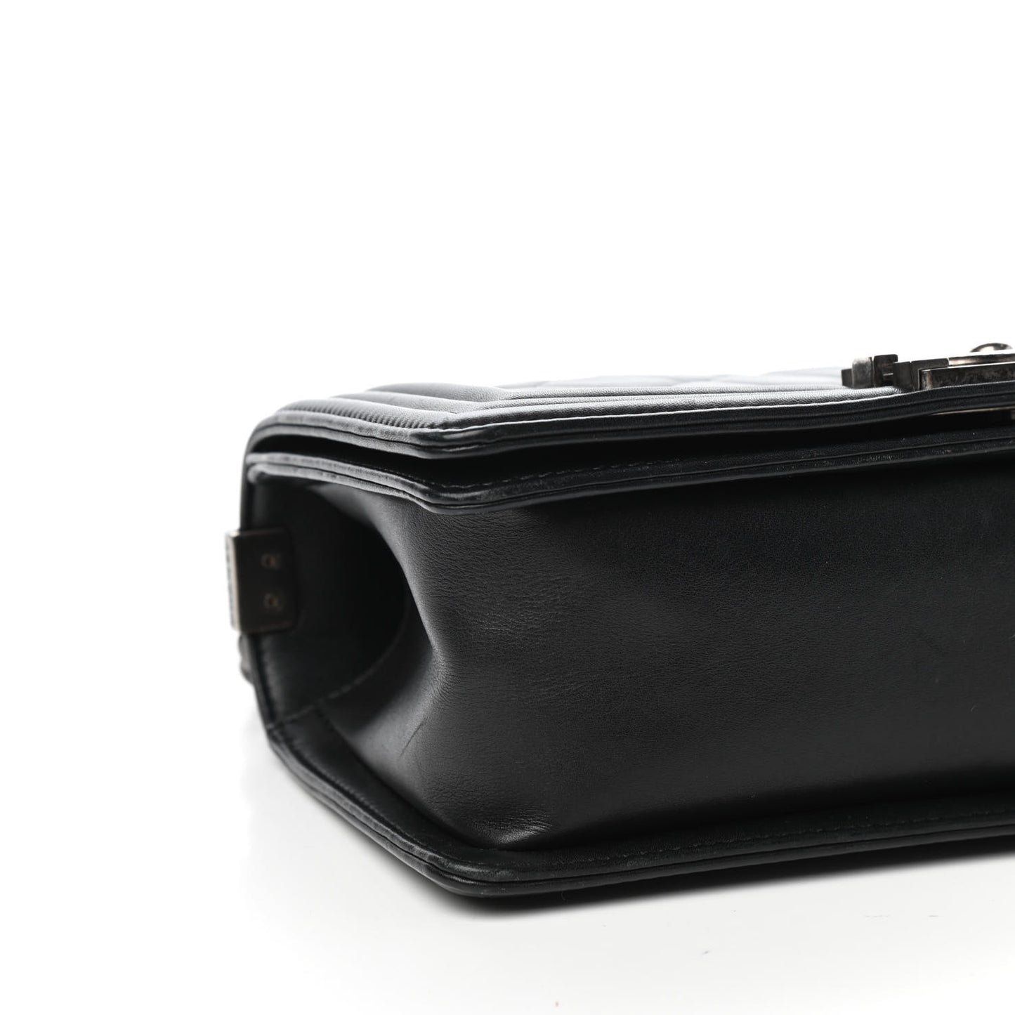 Calfskin Quilted Medium Boy Flap Black