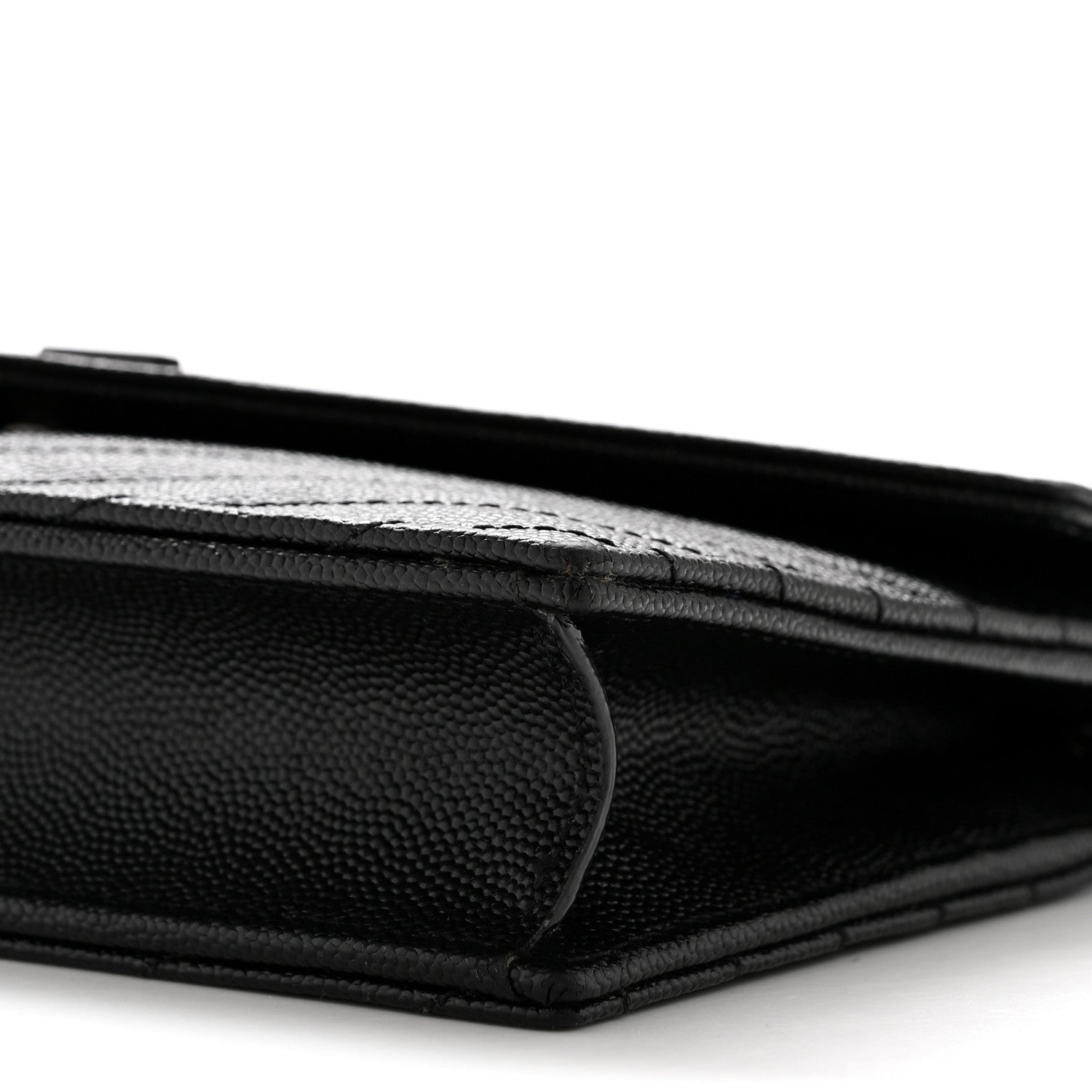Saint Laurent Grain De Poudre Matelasse Chevron Monogram Monochrome Envelope Chain Wallet Black 10 of 13