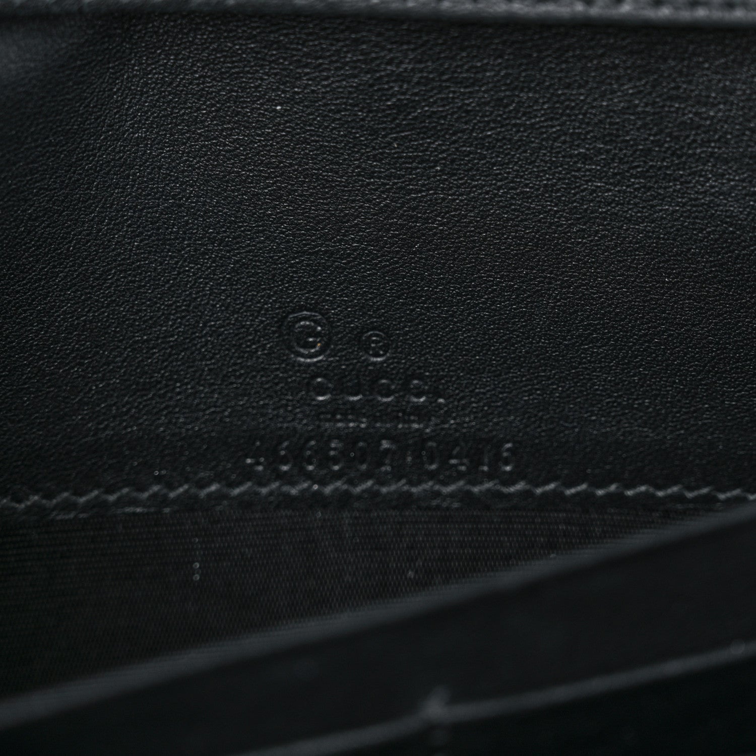 Gucci Microguccissima Crossbody Wallet Black 6 of 11
