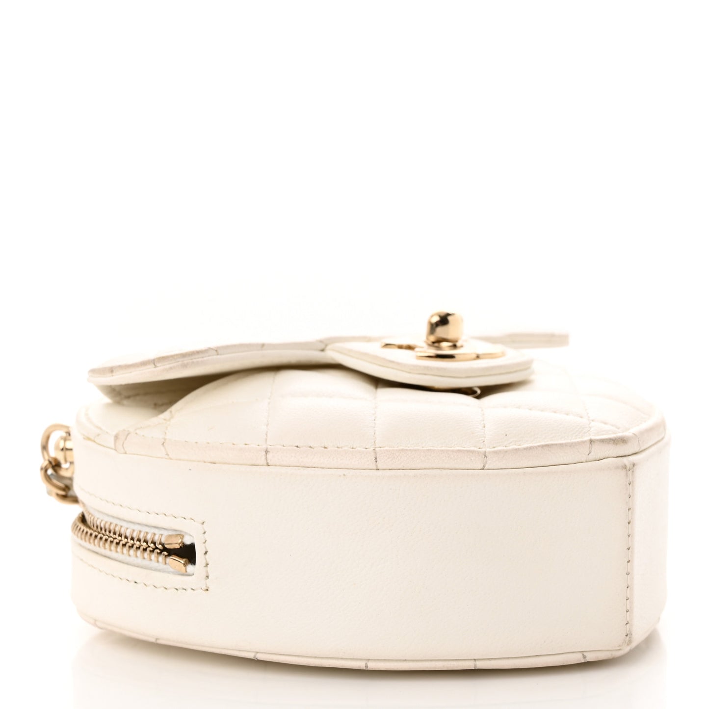 Lambskin Quilted CC In Love Heart Clutch With Chain White