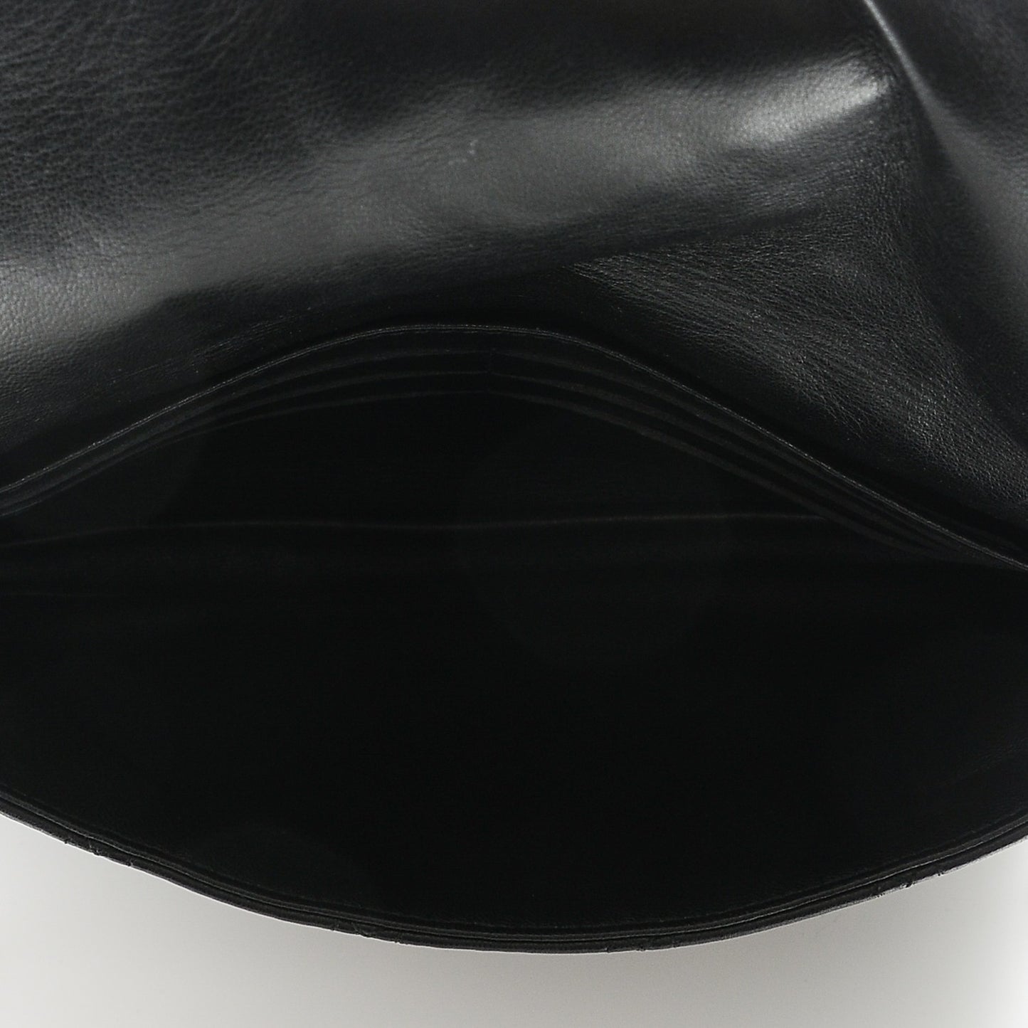 Lambskin Cannage New Lock Pouch Black