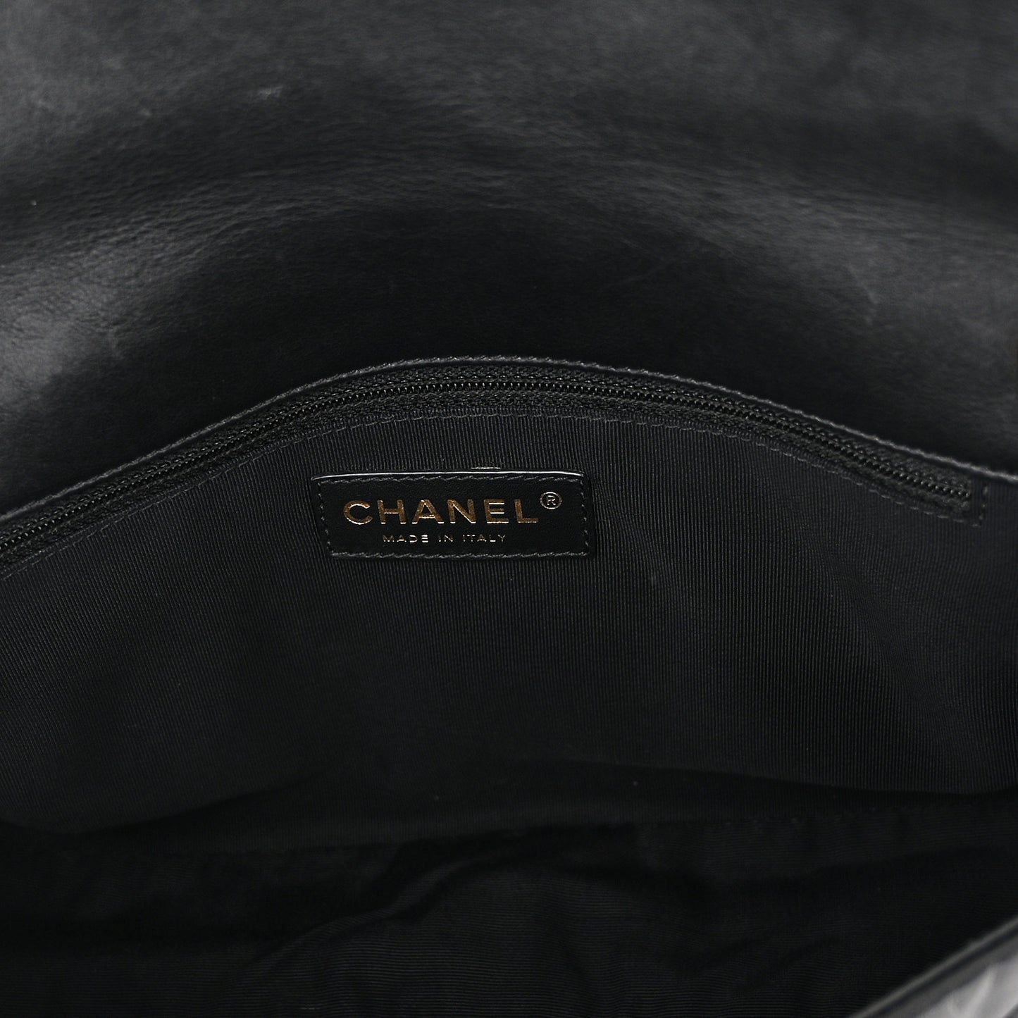 Calfskin Quilted Medium Chain Me Flap Black