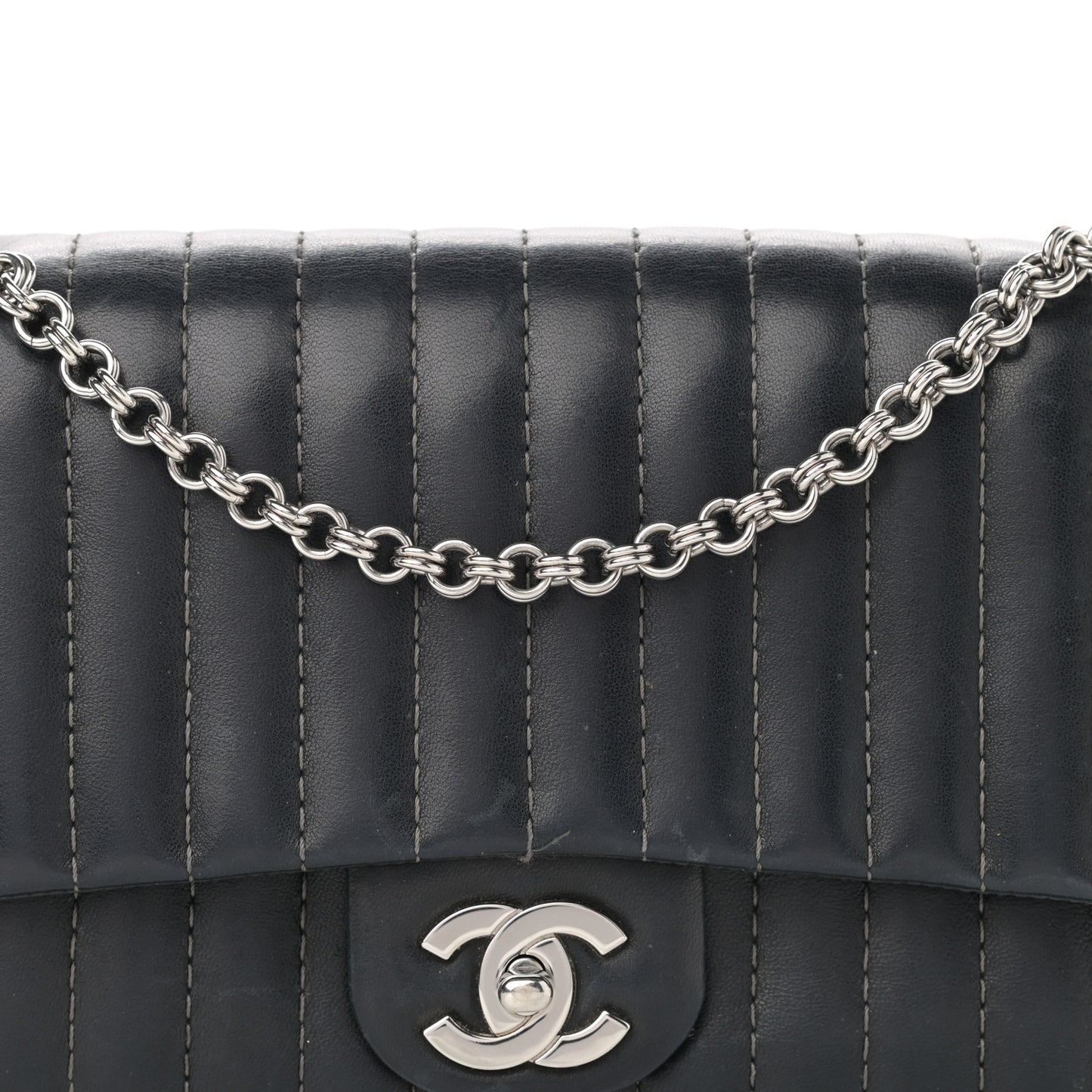 Lambskin Vertical Quilted Medium Single Flap Black