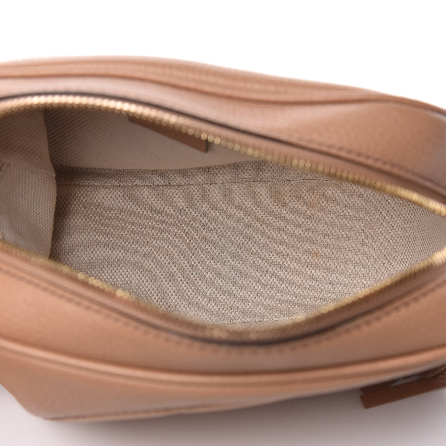Pebbled Calfskin Small Soho Disco Bag Camelia