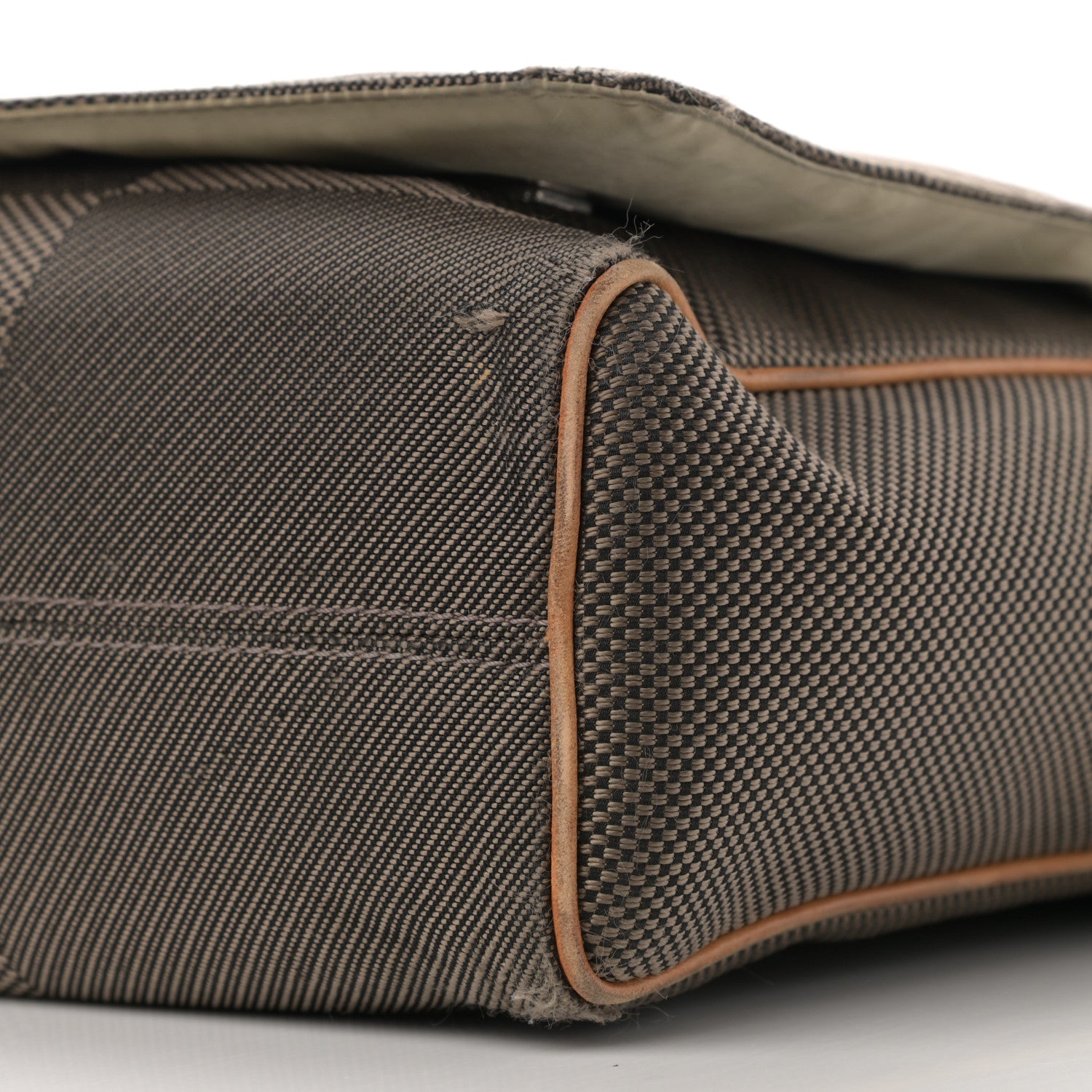 Louis Vuitton Damier Geant Messenger Bag Terre 9 of 13
