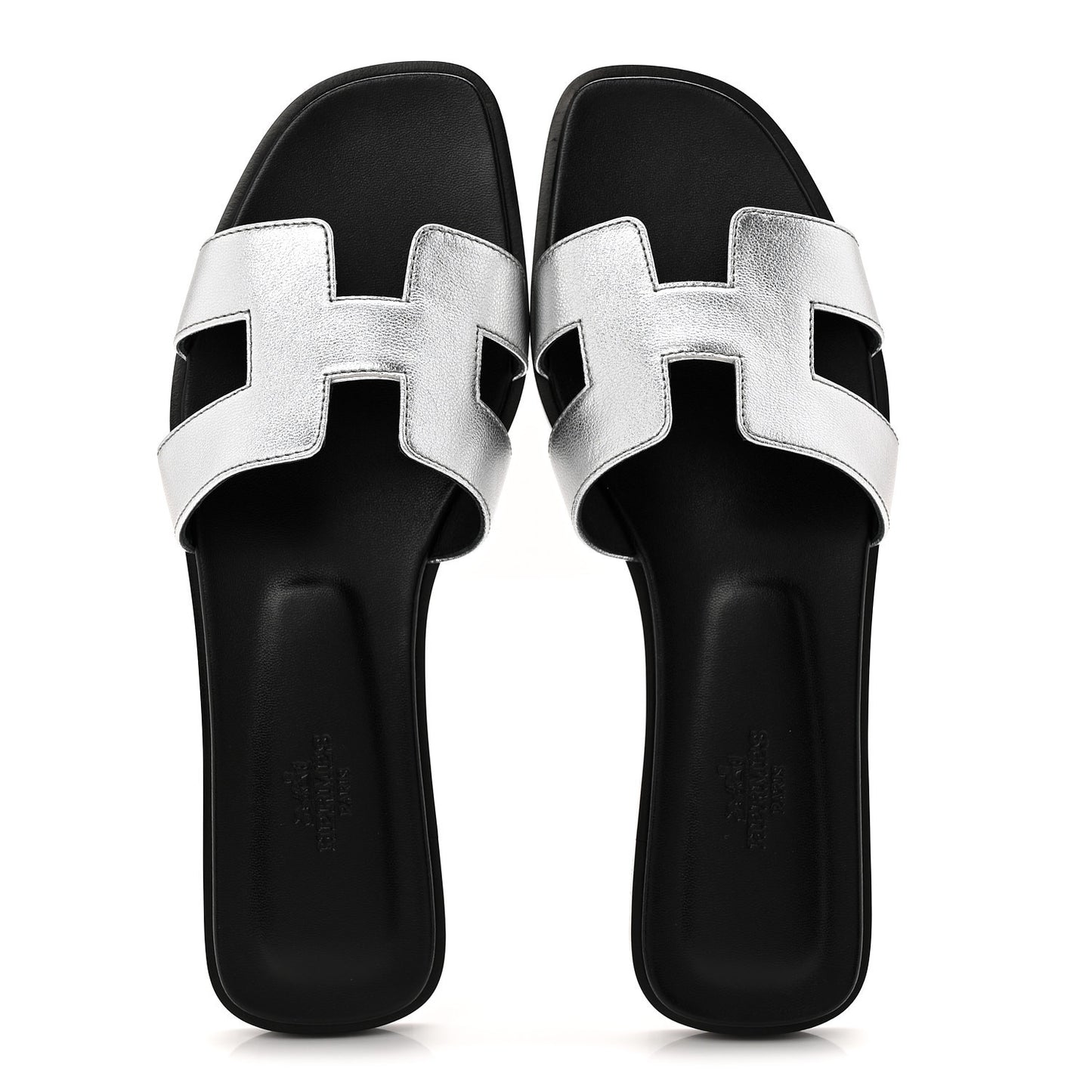 Metallic Chevre Oran Sandals 38.5 Gris Argente