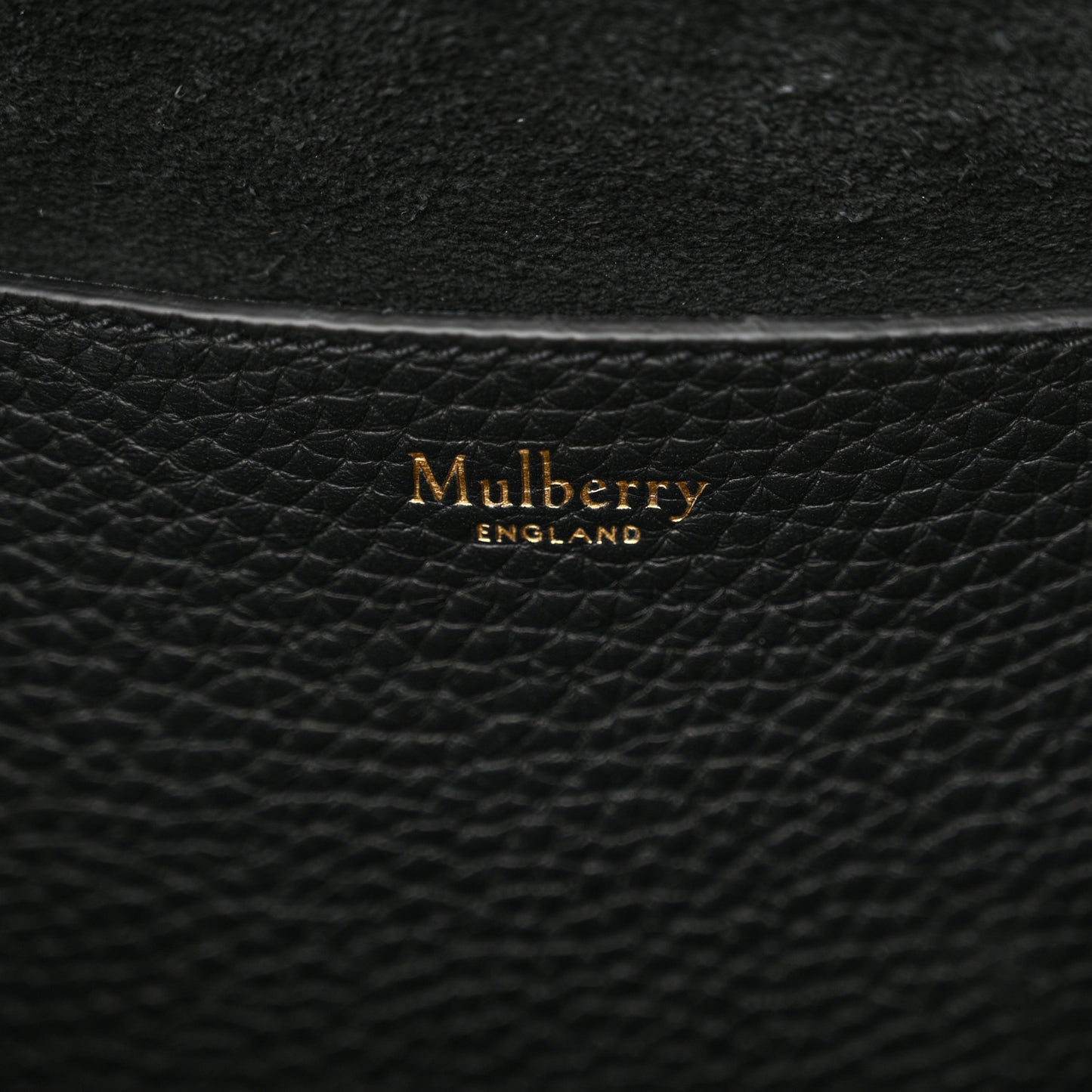 Small Classic Grain Calfskin Medium Lily Black