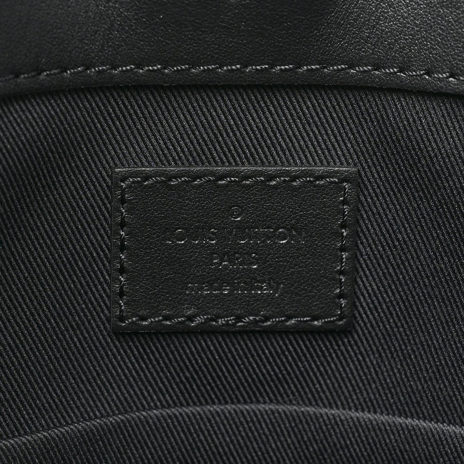 Louis Vuitton Monogram Eclipse Sac Plat 24H 6 of 9
