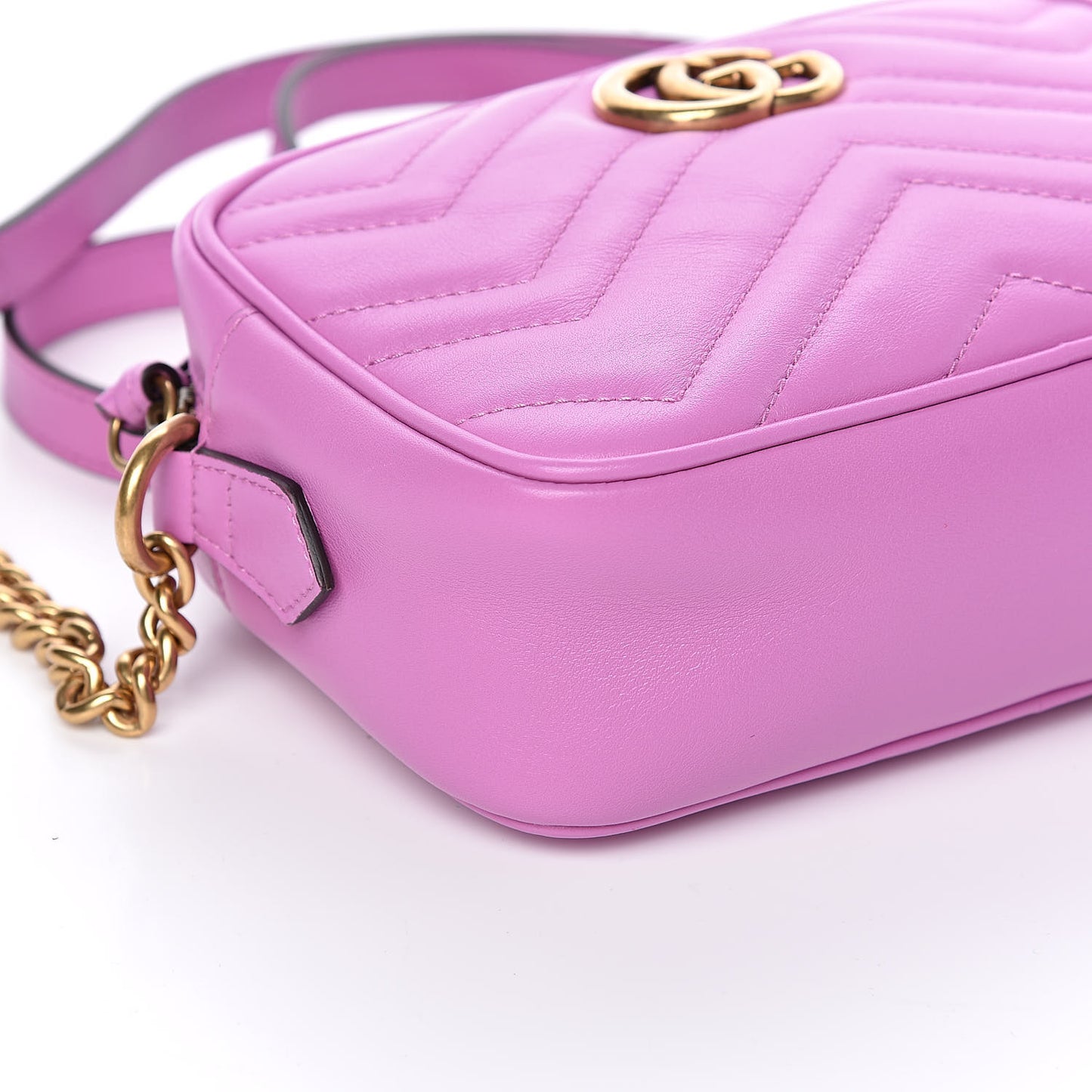 Calfskin Matelasse Mini GG Marmont Chain Shoulder Bag Candy Mousse