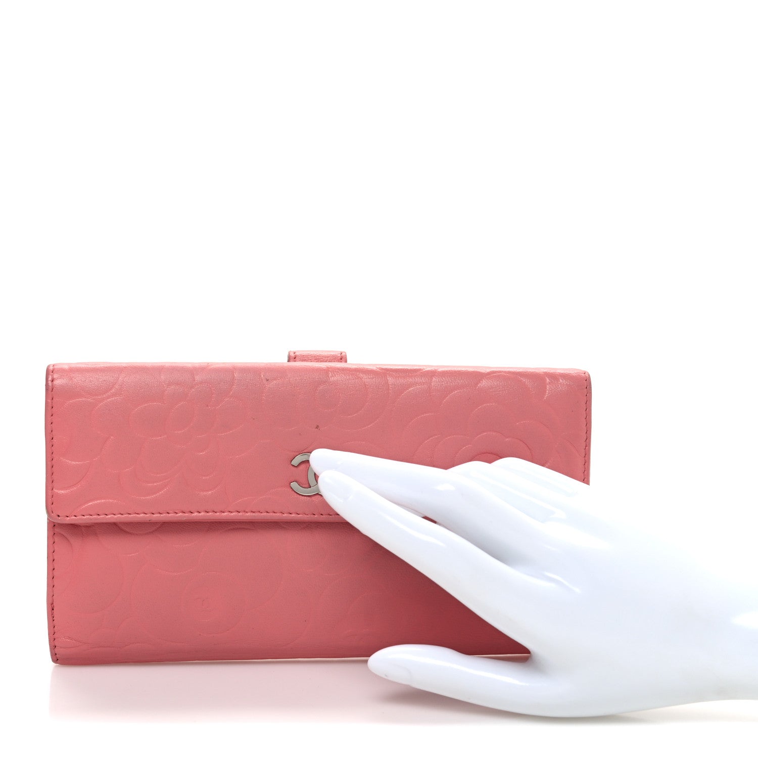 Chanel Lambskin Camellia Embossed Large Brilliant Flap Wallet Pink 2 of 8